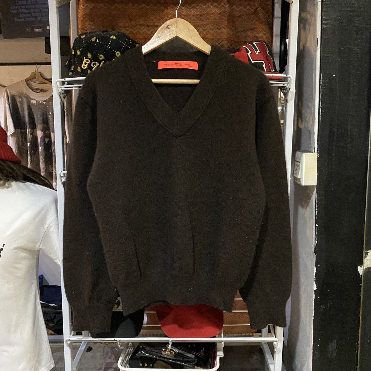 CABANE de ZUCCa vintage sample cabane de zucca wool V-neck pullover sweater Size US S / EU 44-46 / 1 - 1 Thumbnail
