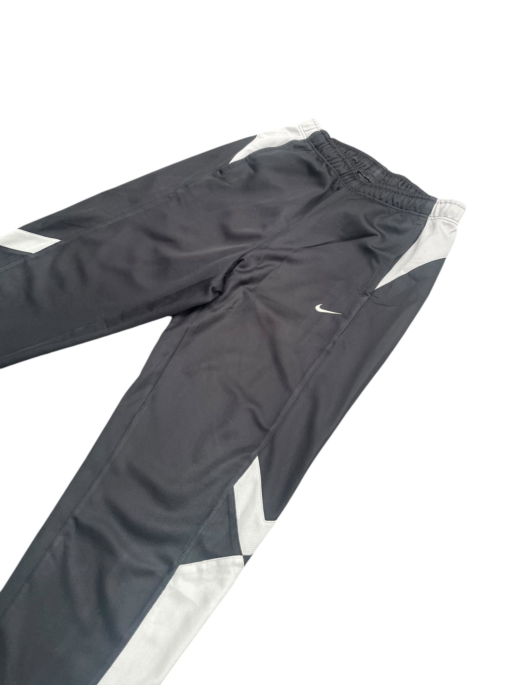 Nike Nike Track Bottom Size US 32 / EU 48 - 2 Thumbnail