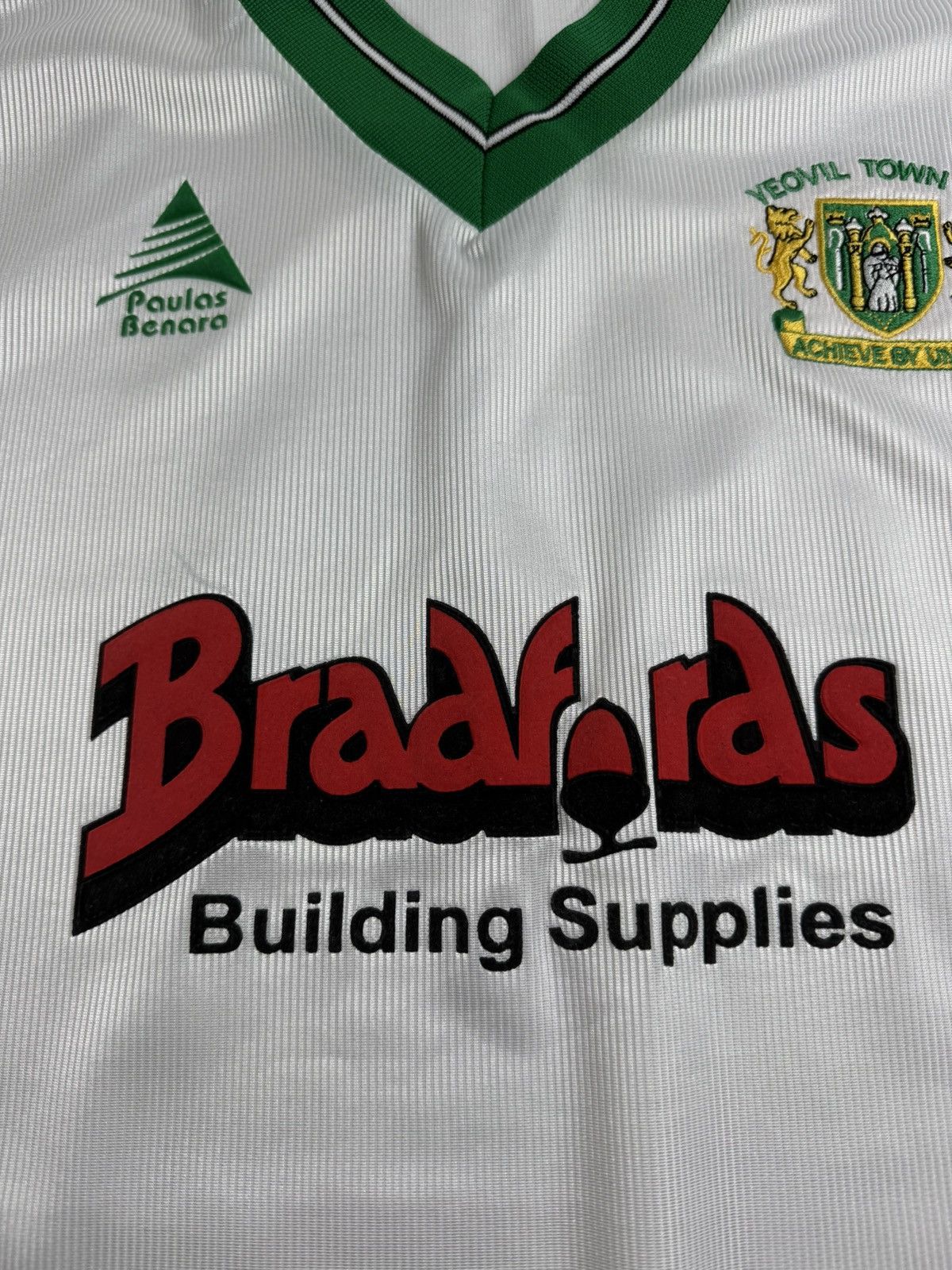 Vintage Vintage 90s Yeovil Town 2002/2003 White Football Soccer Jersey T Shirt Tee Size US L / EU 52-54 / 3 - 7 Thumbnail