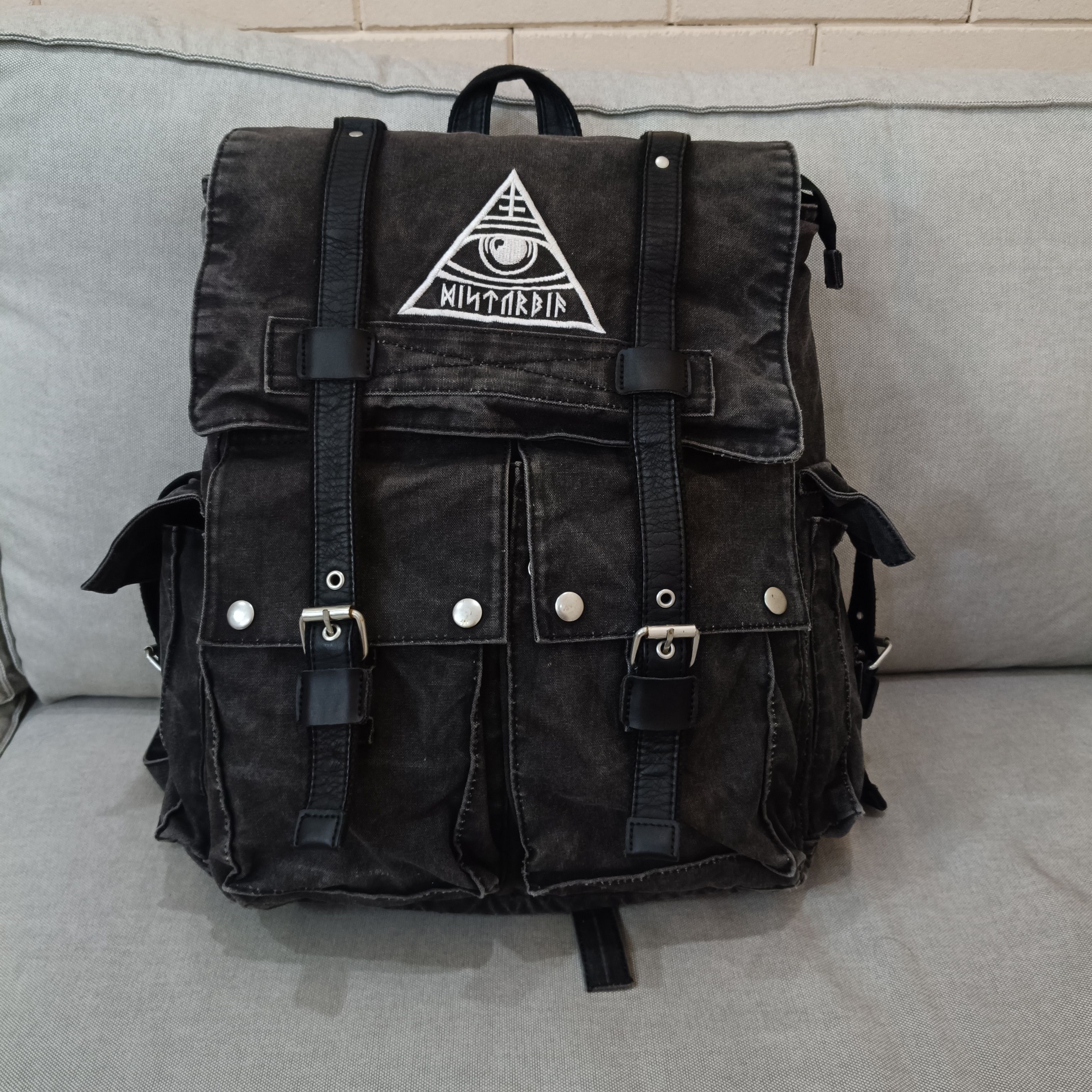 Disturbia Bagpack