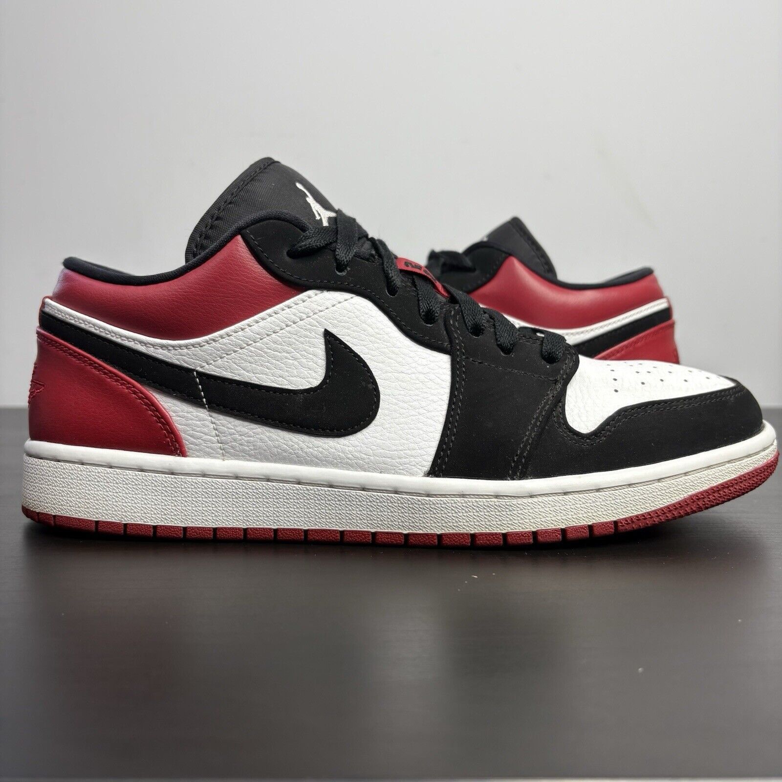Nike Size 10.5 - Air Jordan 1 Low Black Toe Size US 10.5 / EU 43-44 - 1 Thumbnail