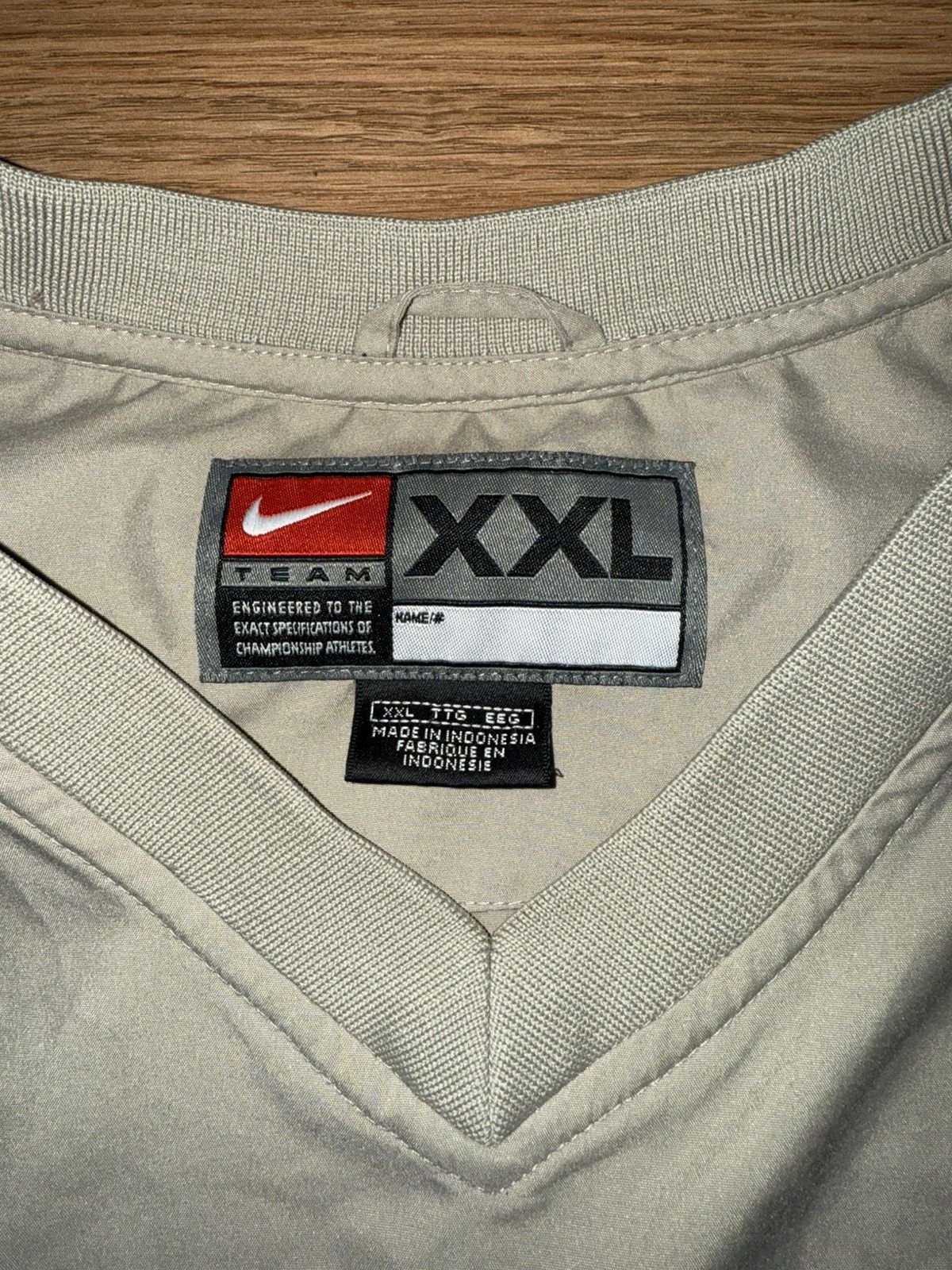 Nike Vintage Nike Team Jacket Mens XXL Pullover Oatmeal beige Size US XXL / EU 58 / 5 - 4 Thumbnail
