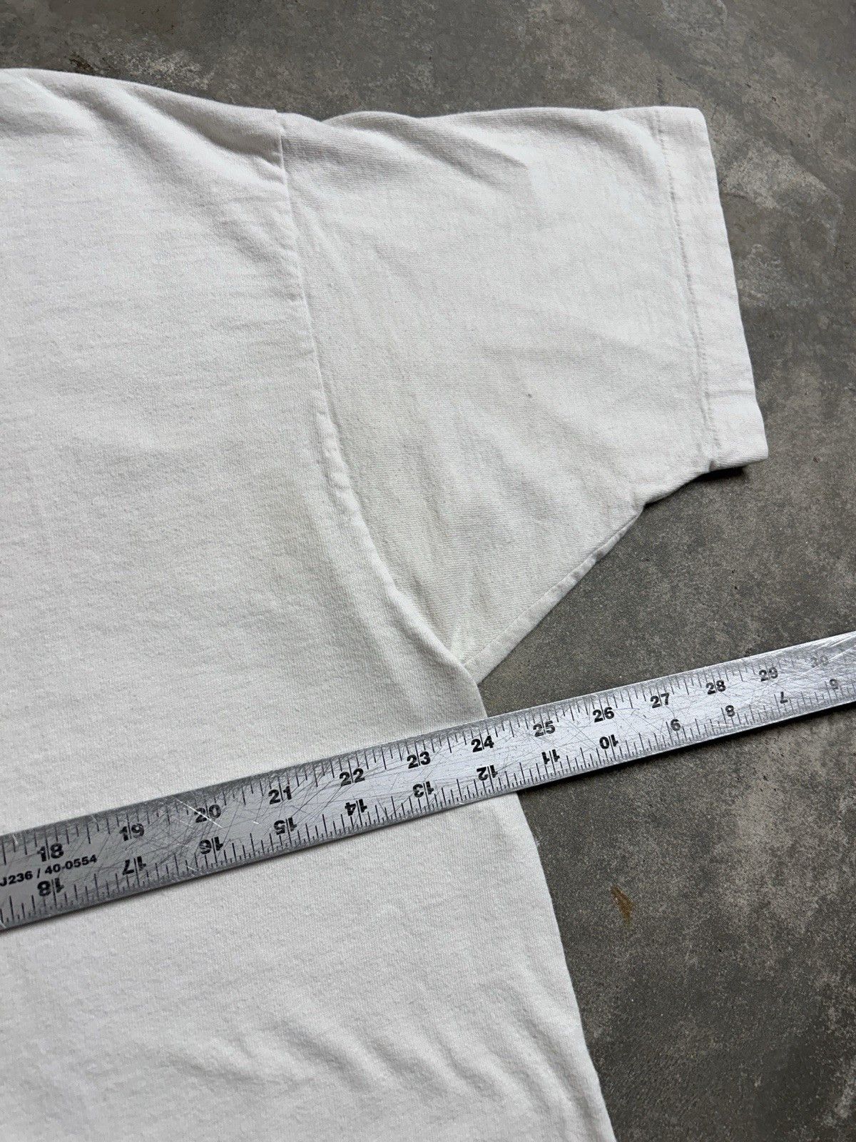 Native Vintage 90’s Native Art Naturally T-Shirt Size 2XL Size US XXL / EU 58 / 5 - 6 Thumbnail