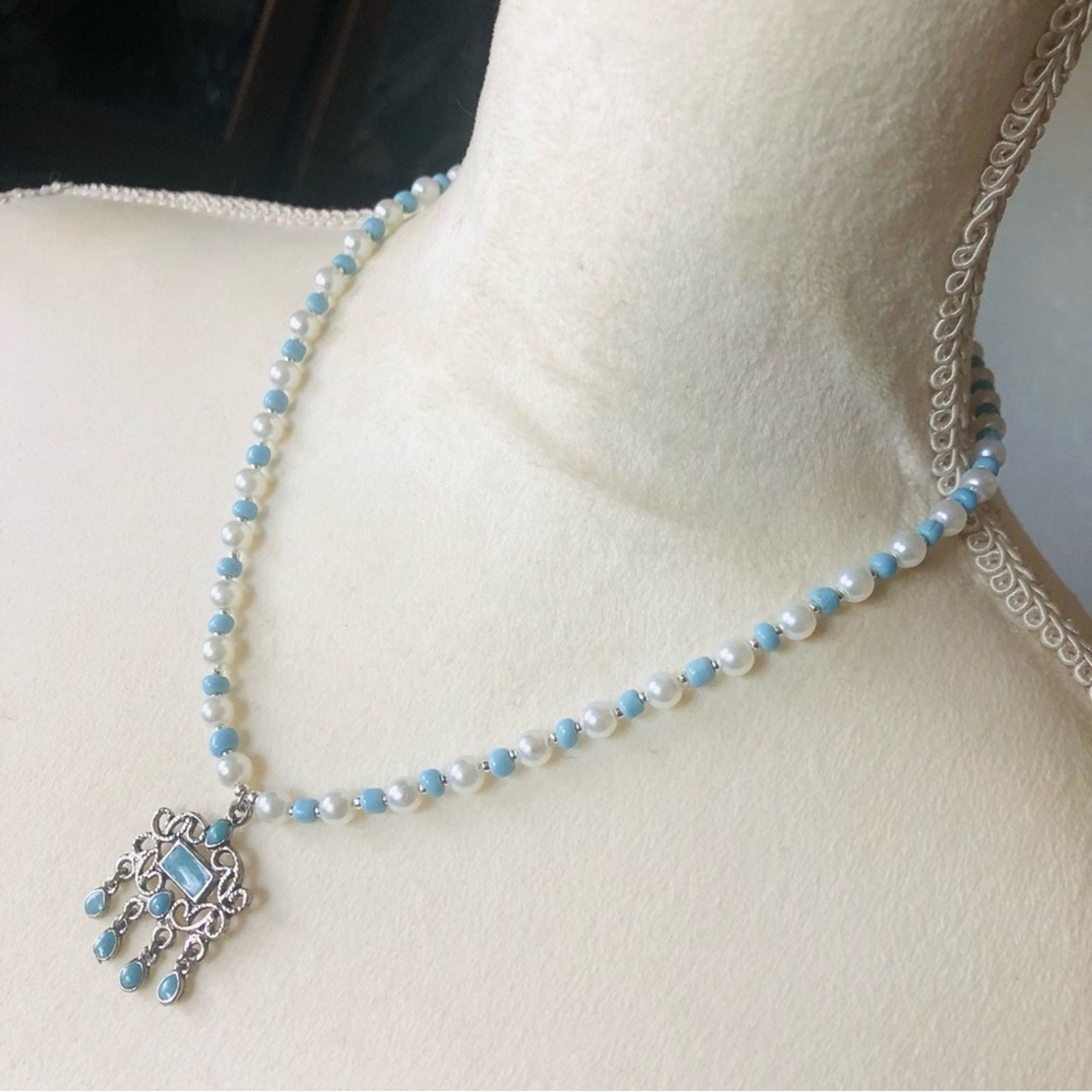 Handmade Handcrafted repurpose turquoise enamel Pearl necklace Size ONE SIZE - 4 Thumbnail