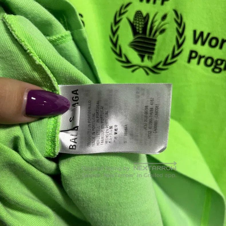 Balenciaga Balenciaga Neon Green Vintage Plain Cloth Medium Cut Short Size US S / EU 44-46 / 1 - 4 Thumbnail