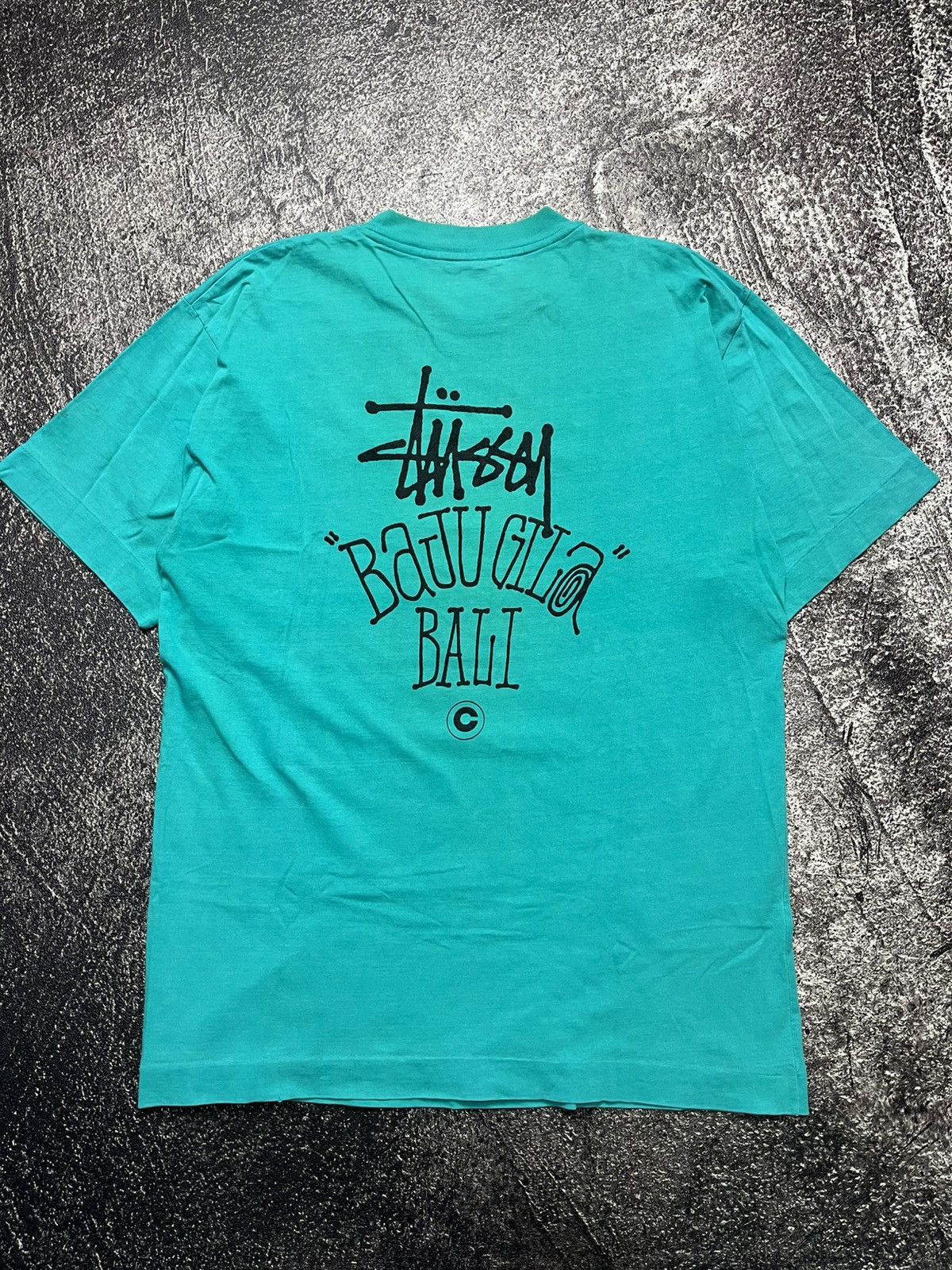 Stussy Vintage Stussy Bali Very Rare T-Shirt Size US L / EU 52-54 / 3 - 1 Thumbnail