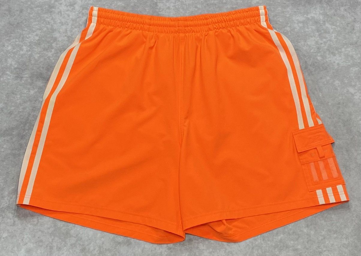 Adidas × Ivy Park Adidas Ivy Park Solar Orange Swim Shorts Size US 32 / EU 48 - 1 Thumbnail