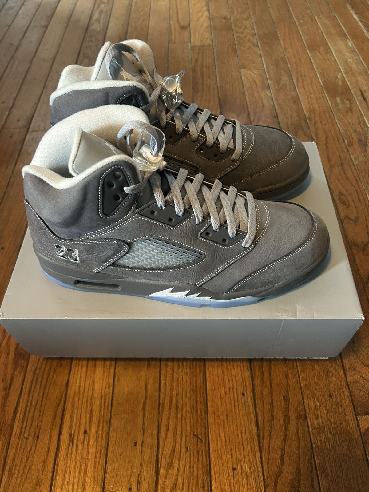 Nike Air Jordan 5 Retro Wolf Grey - Size 11.5 Size US 11.5 / EU 44-45 - 4 Thumbnail