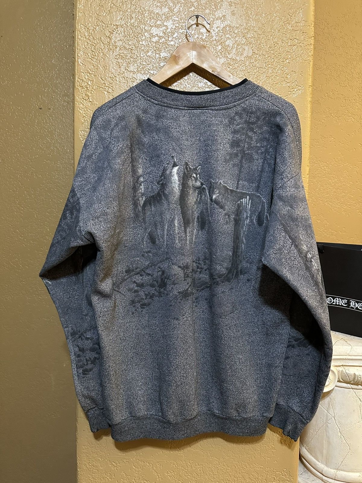 Vintage 🍂 Vintage 90s Wolves Henley Pullover Sweatshirt Size US L / EU 52-54 / 3 - 2 Thumbnail