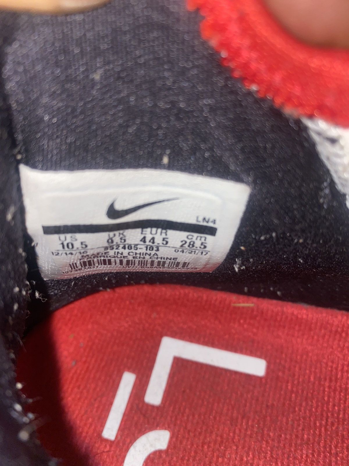 Nike LeBron 14 Size US 10.5 / EU 43-44 - 6 Thumbnail