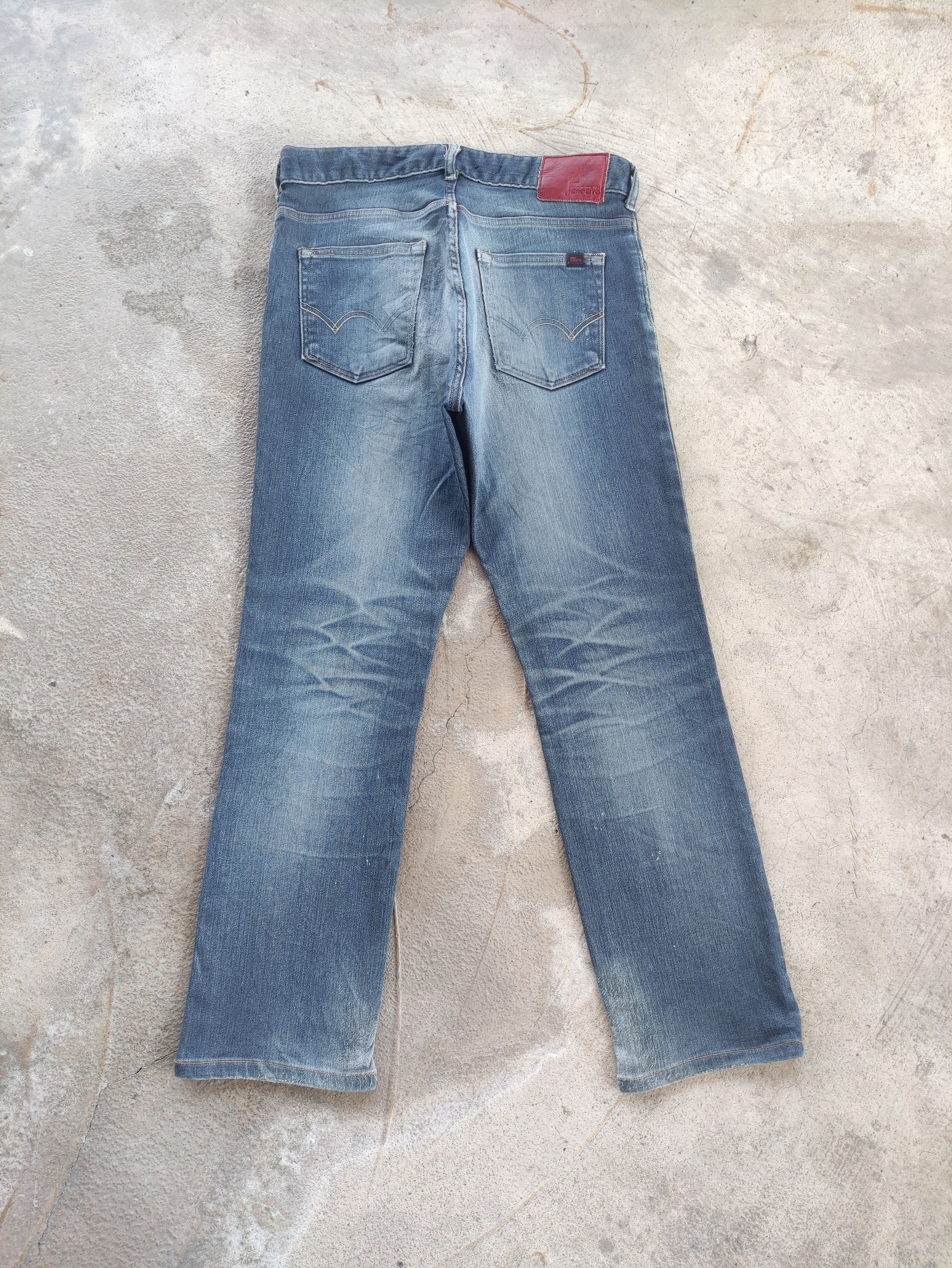Japanese Brand Vintage Japanese Jean Distressed Faded Denim Pants Size US 34 / EU 50 - 9 Thumbnail