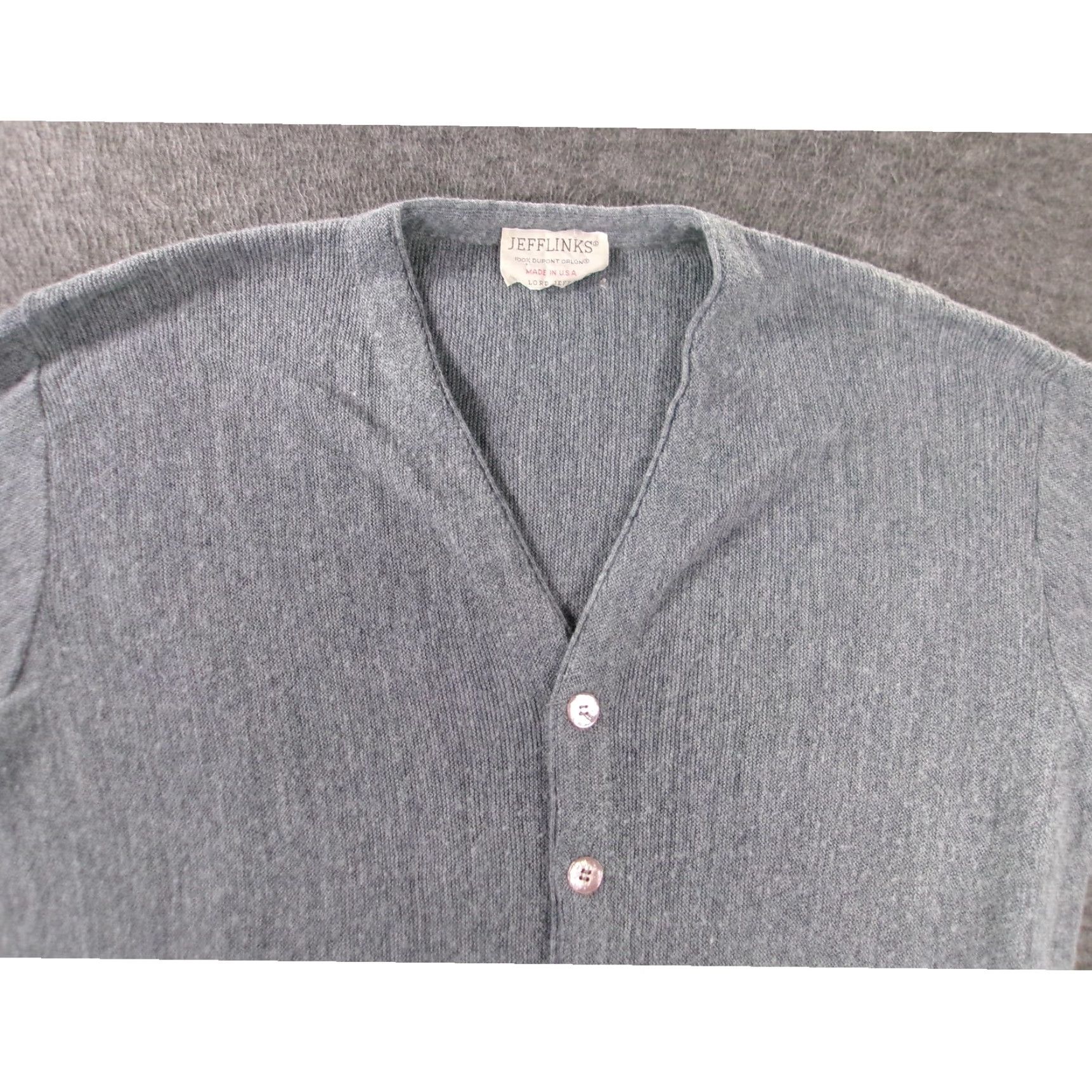 Vintage VINTAGE Lord Jeff Men's Cardigan XL Grey V-Neck Button-Up 1970s US Made Minimalist Classic Size US XL / EU 56 / 4 - 2 Thumbnail