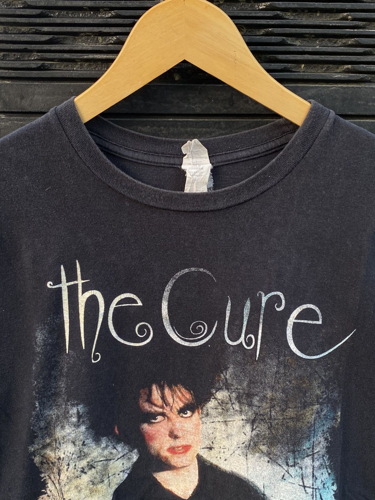 Band Tees The cure "the kissing tour" t-shirt Size US M / EU 48-50 / 2 - 1 Thumbnail