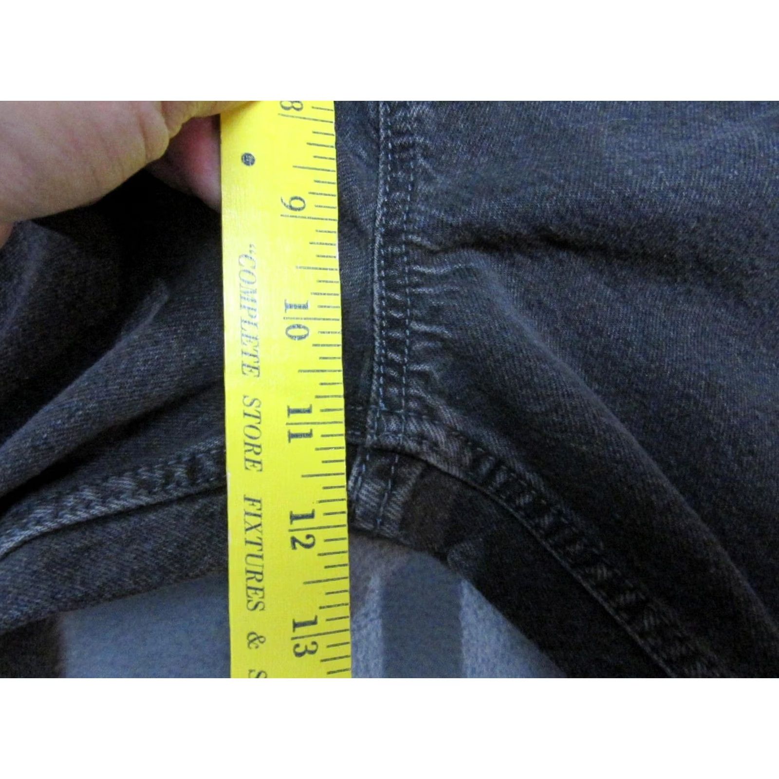 Old Navy - Main Selling Point: "Old Navy Jeans" clearly identifies the product Size 25" / US 0 / IT 36 - 4 Thumbnail