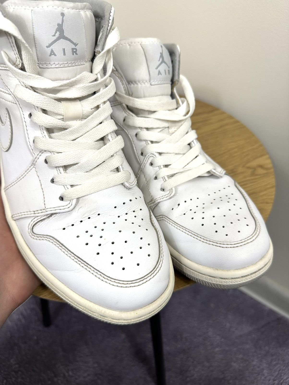 Jordan Brand Vintage Nike Air Jordan 1 Mid White Wolf Grey Hype Sneakers Size US 9 / EU 42 - 9 Thumbnail