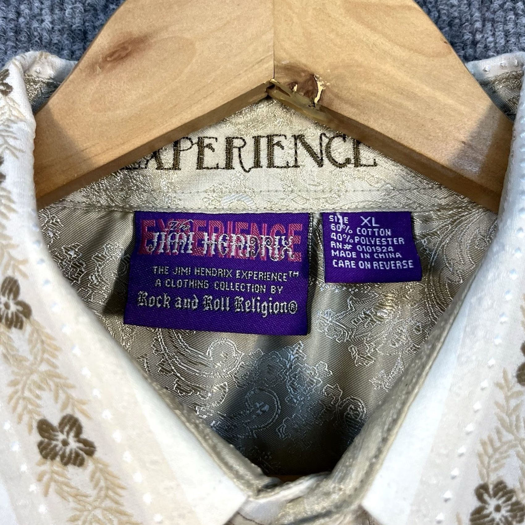 Vintage Jimi Hendrix Experience The Purple Label Shirt XL Floral Embroidered Button Mens Size US XL / EU 56 / 4 - 3 Thumbnail