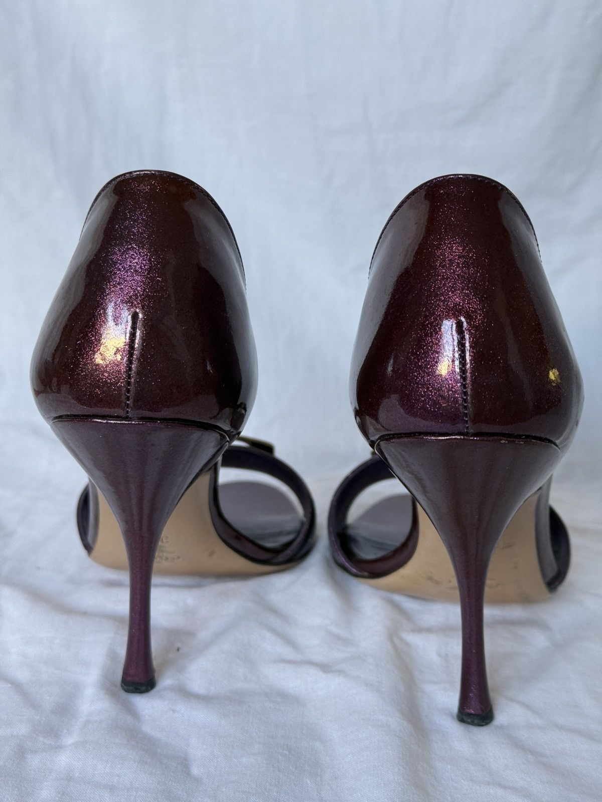Gucci Gucci Purple Glitter Patent Leather Open Toe Sandals Mules Size US 7 / IT 37 - 8 Thumbnail