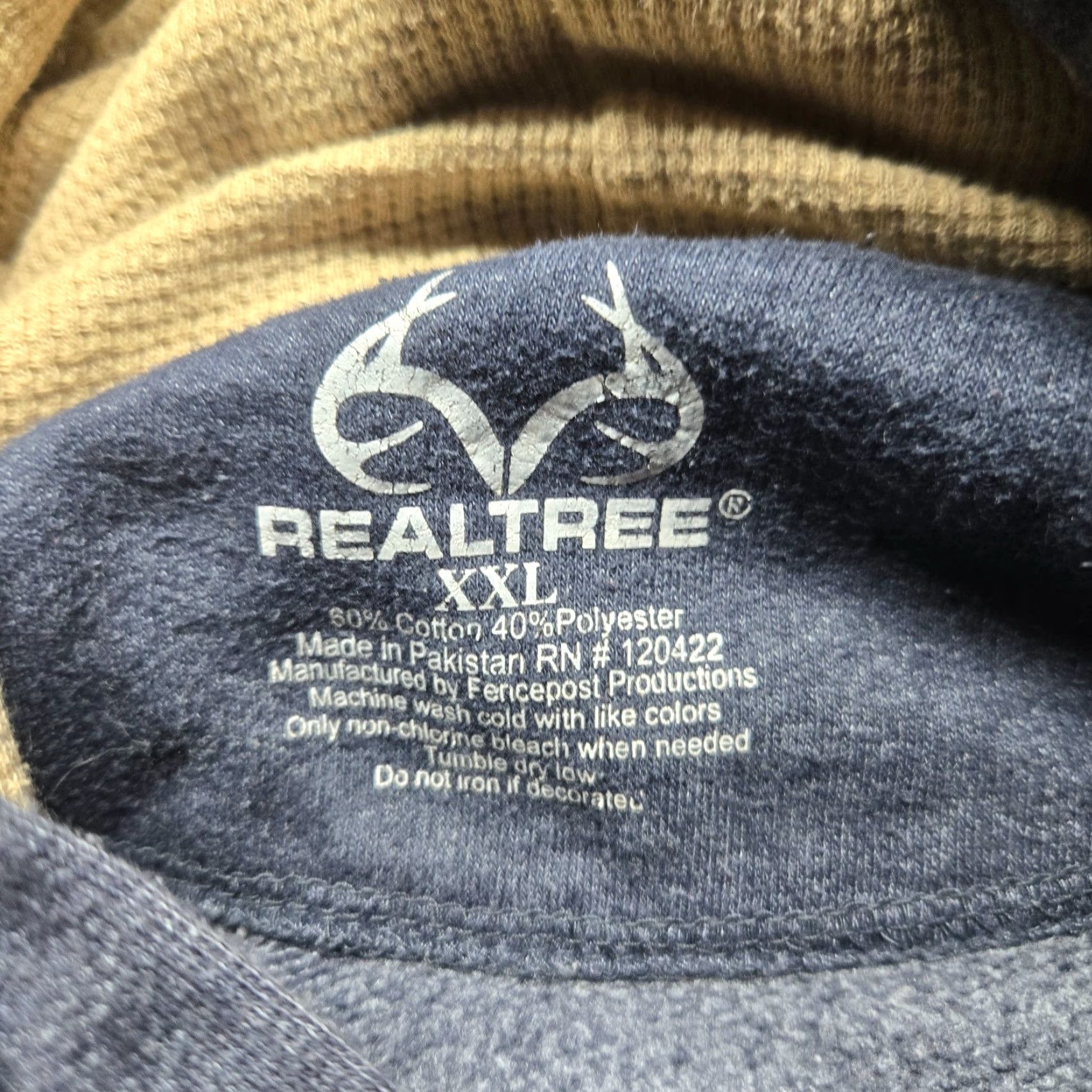 Realtree Realtree USA Fishing Hoodie Blue Kangaroo Pocket Sweatshirt Adult Men's 2XL XXL Sleeve Long Sleeve Pullover Hoodie Pockets Logo Jersey Regular Men Size US XXL / EU 58 / 5 - 3 Thumbnail