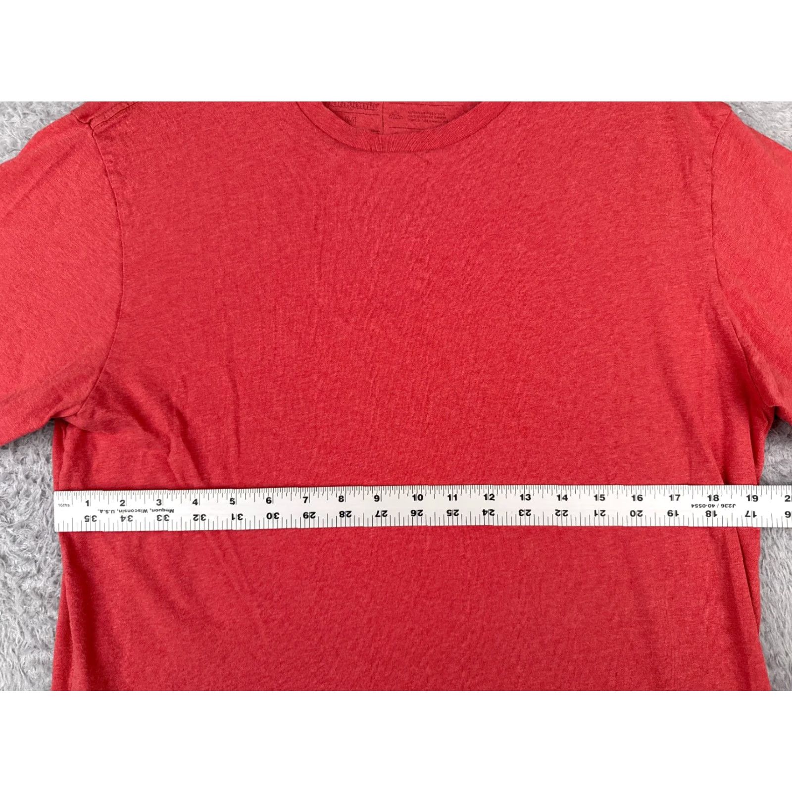 Patagonia Patagonia Shirt Men M Red Short Sleeve Crew Neck 100% Cotton Logo Outdoor All Seasons Mens Size US M / EU 48-50 / 2 - 7 Thumbnail