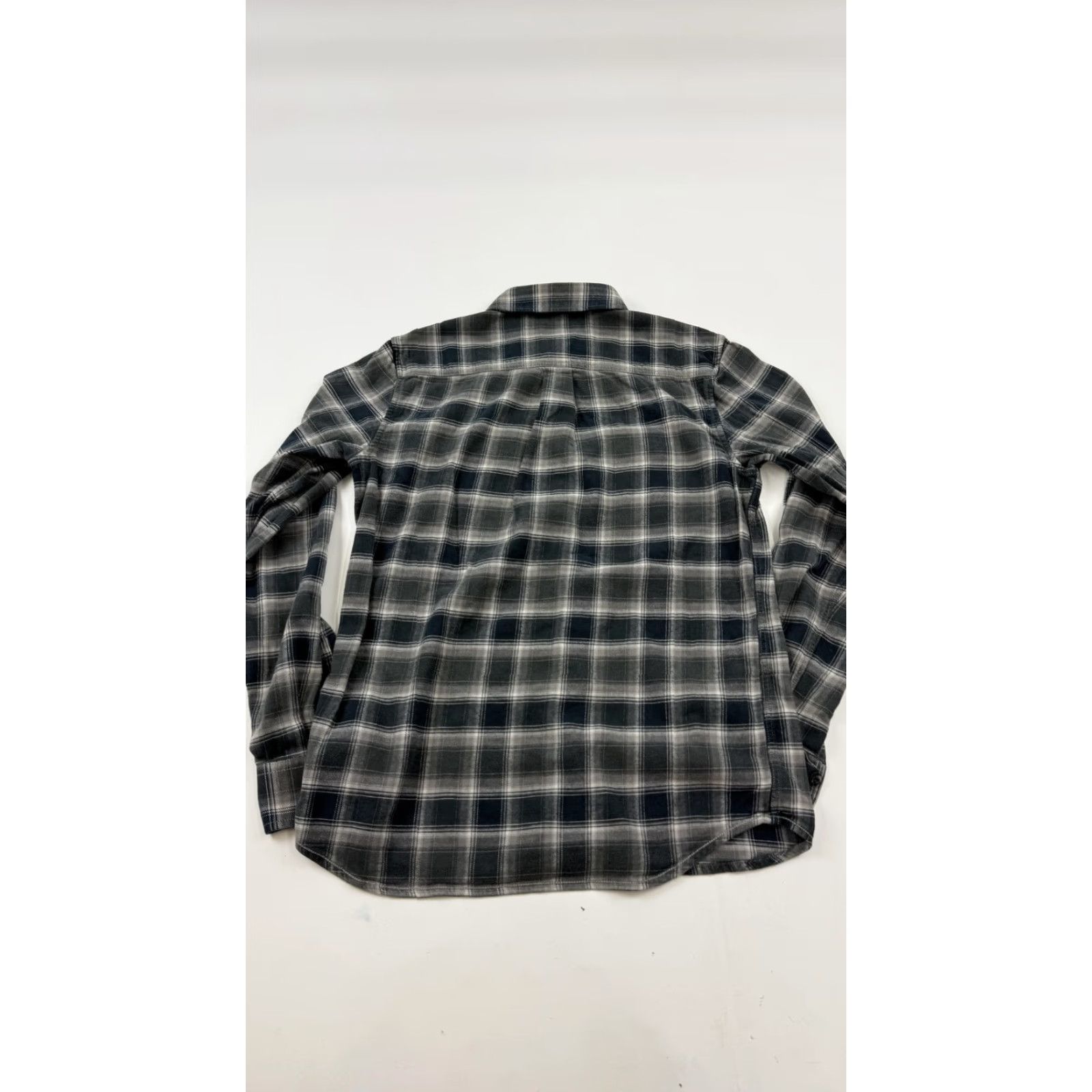 Vans VANS Shirt Mens Small Gray Blue Plaid Tailored Fit Button Front Flannel Shirt Size US S / EU 44-46 / 1 - 4 Thumbnail
