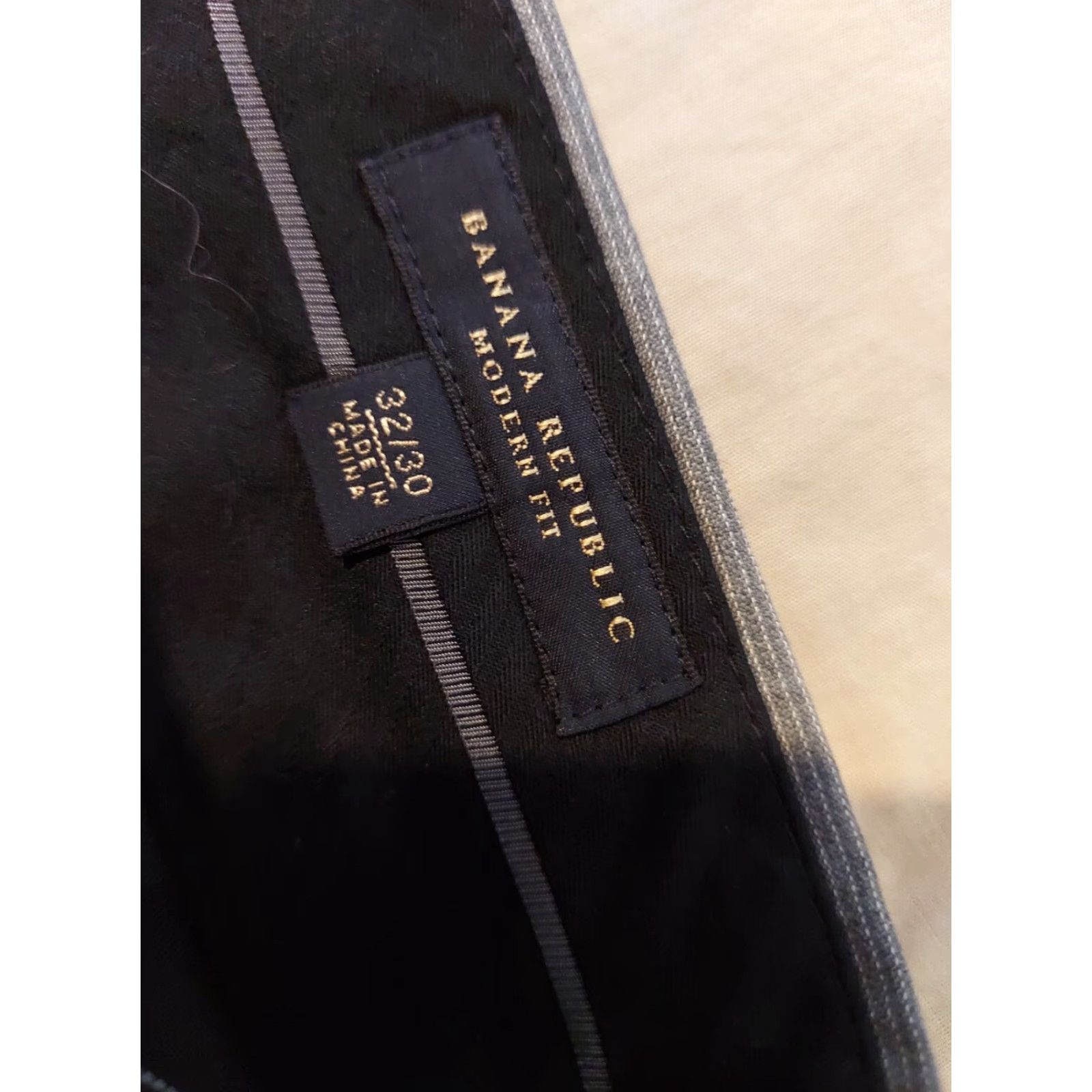 Banana Republic Banana Republic Mens Pants Wool Dress Pants Gray 32x30 Wool Dress Pants Men 32 30 Gray Chino Slack Trouser Size US 32 / EU 48 - 3 Thumbnail