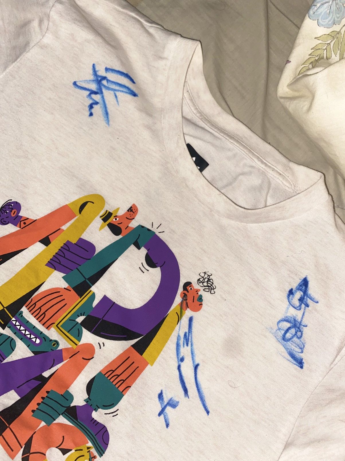 Adidas Henry, Hazard, KDB Trio Icons Signed on One Adidas Tee Size US M / EU 48-50 / 2 - 2 Thumbnail