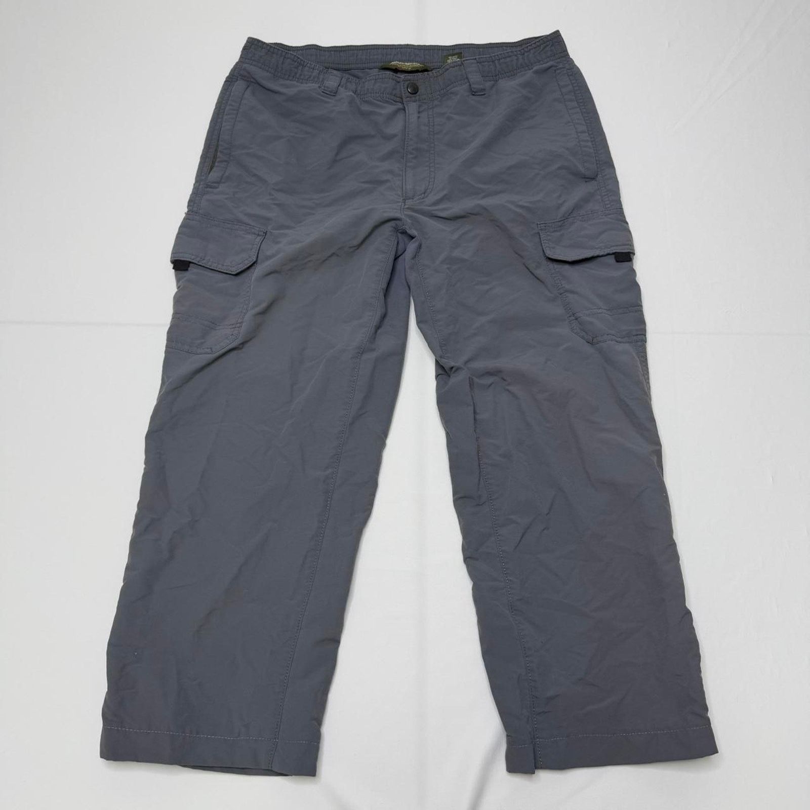 Eddie Bauer Eddie Bauer Grey Relaxed Fit Cargo Pants Size Medium Size US 36 / EU 52 - 1 Thumbnail