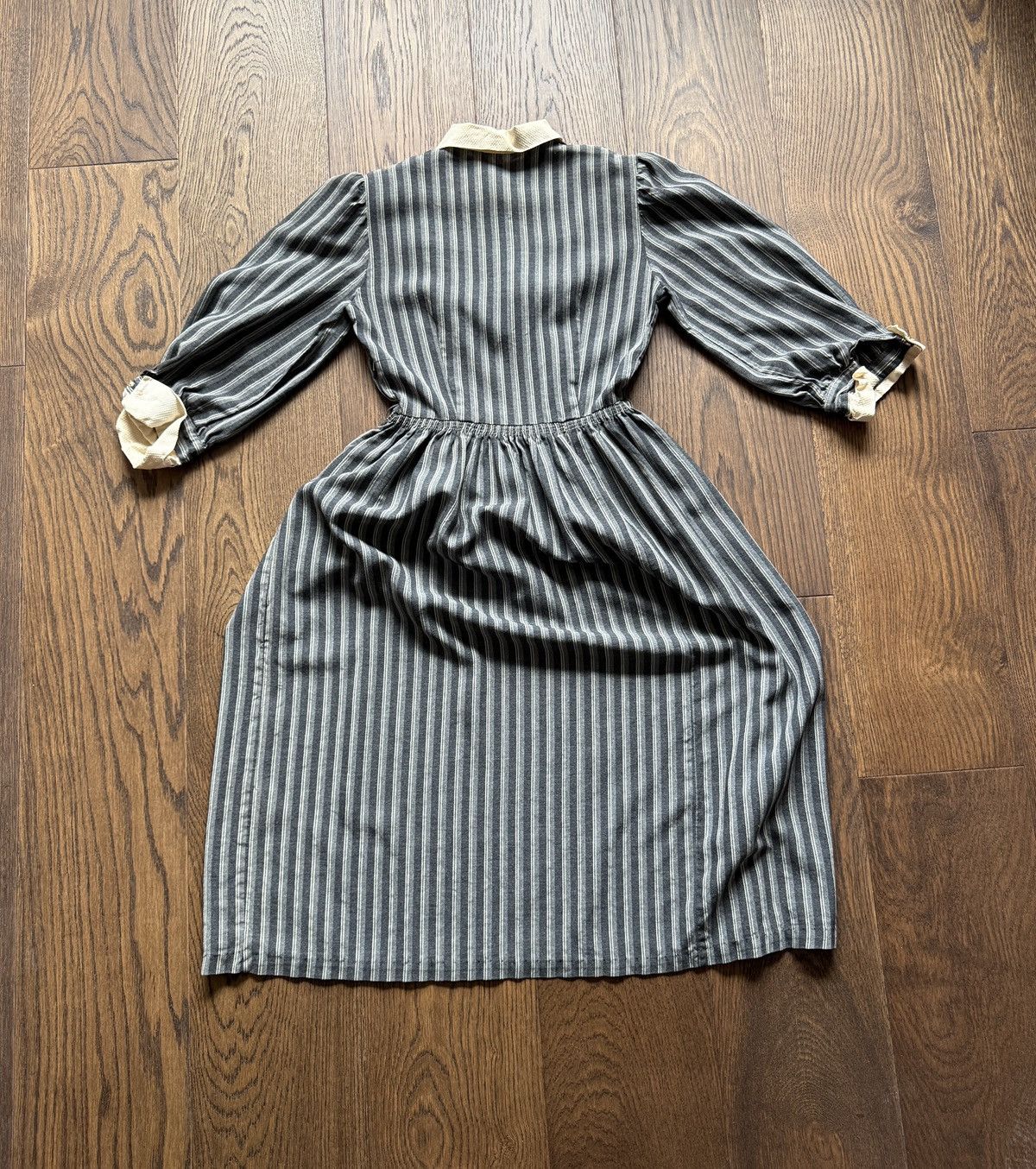 Vintage Vintage 50s Pinstripe Pointed Collared Dress Size S / US 4 / IT 40 - 8 Thumbnail