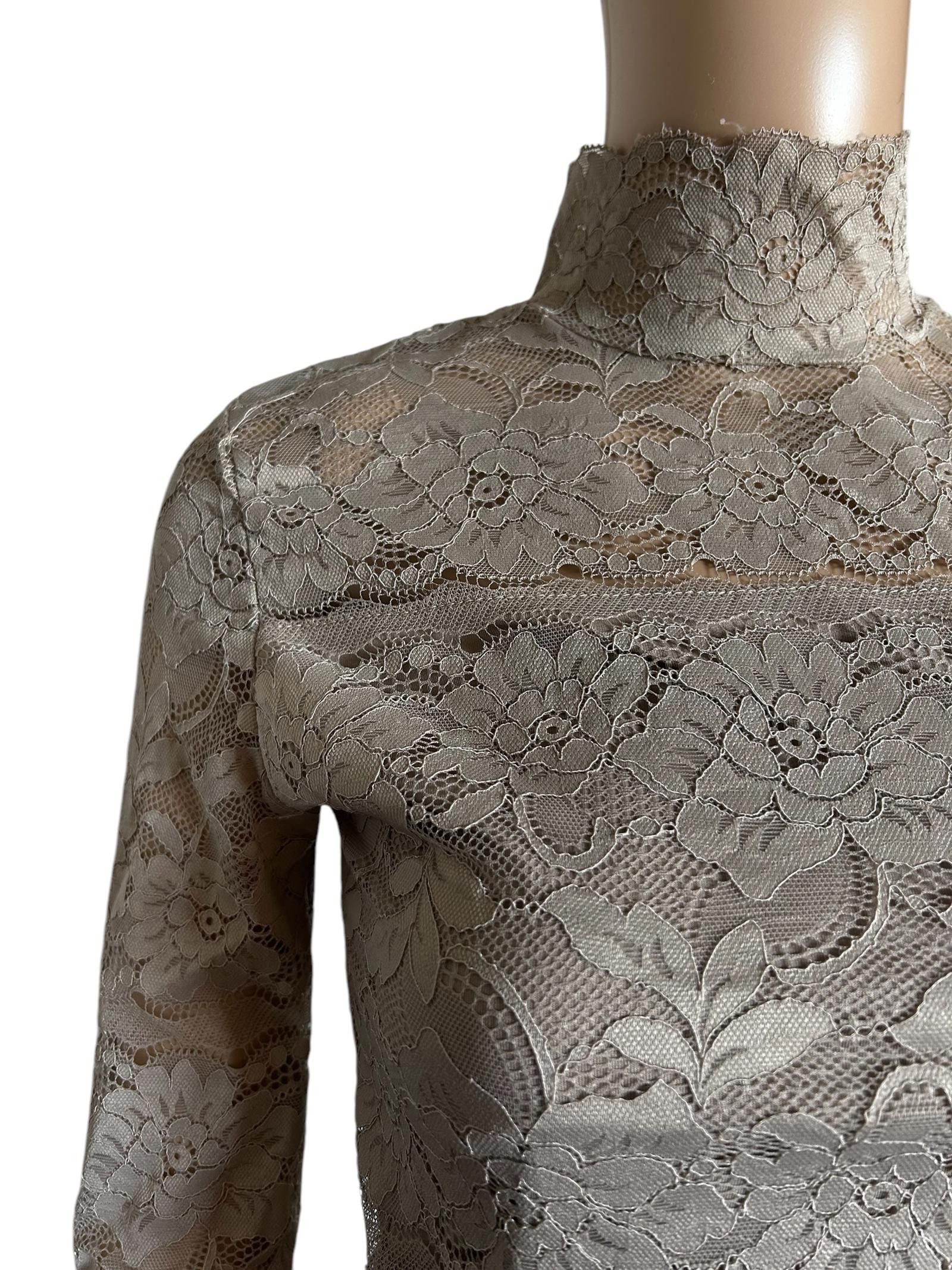 Designer Elegant Lace Mock Neck Top Size M / US 6-8 / IT 42-44 - 5 Thumbnail