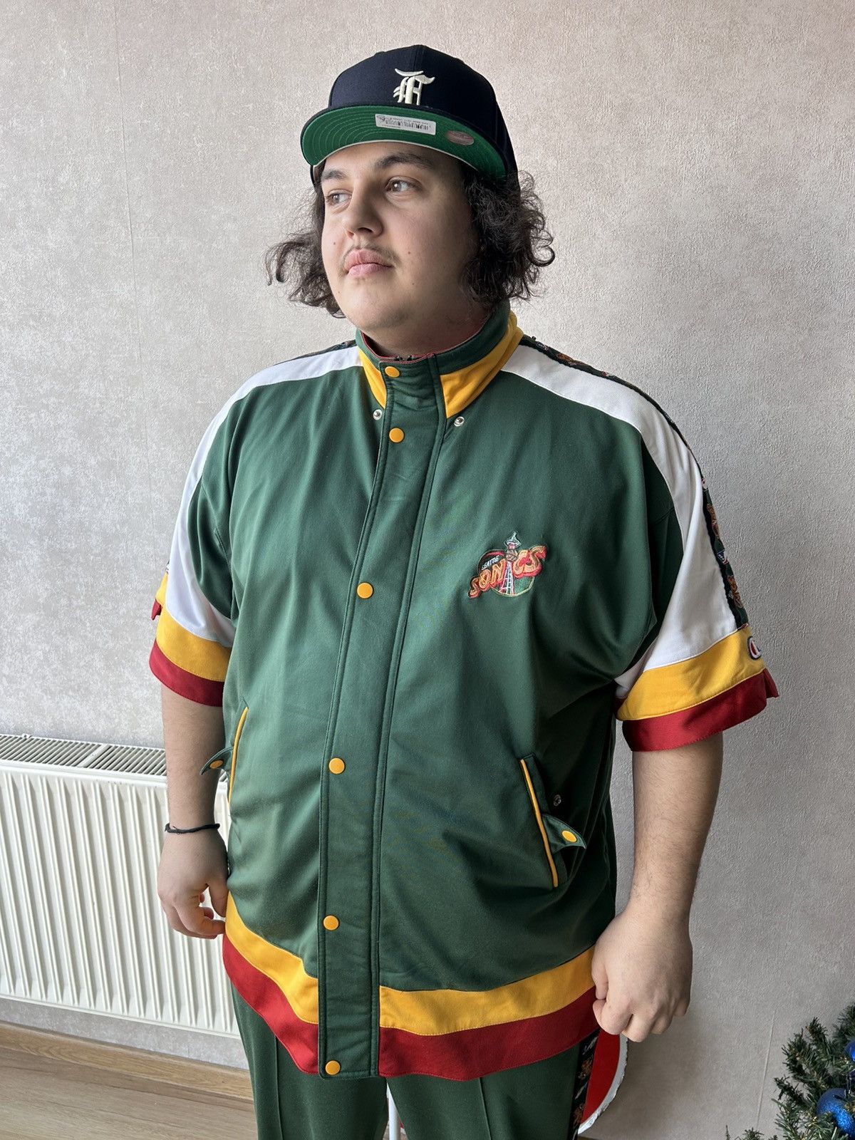 Champion Y2K 90s NBA Champion Seattle Supersonics Warm up Suit Size US XL / EU 56 / 4 - 4 Thumbnail