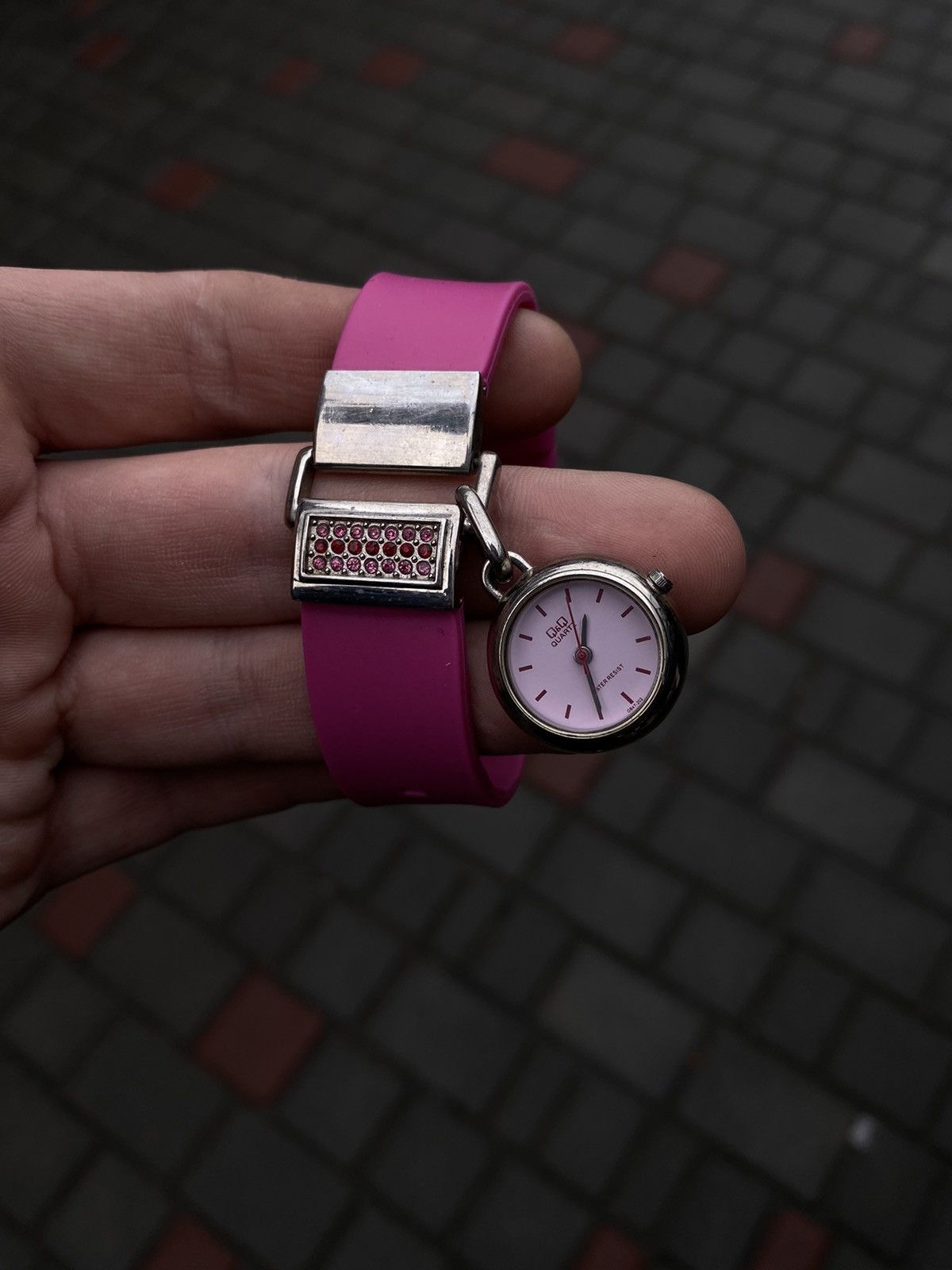 Japanese Brand Vibrant Pink Q&Q Quartz Watch - Unique Style Size ONE SIZE - 1 Thumbnail