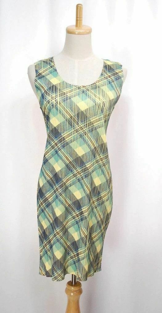 Issey Miyake issey miyake size：4 Plaid vest dress 2506-Nextarrow Size XXS / US 00 / IT 34 - 1 Thumbnail