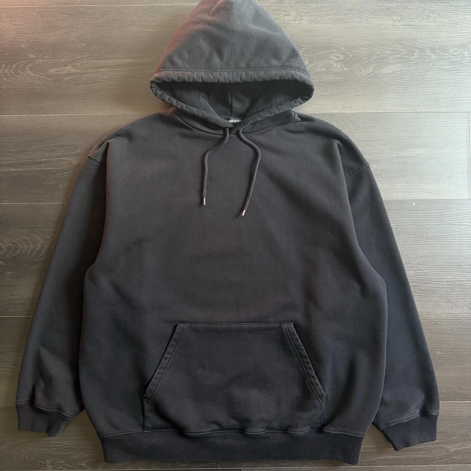 Balenciaga BALENCIAGA Back Logo Pullover Sweatshirt Hoodie Black Large Size L / US 10 / IT 46 - 2 Thumbnail