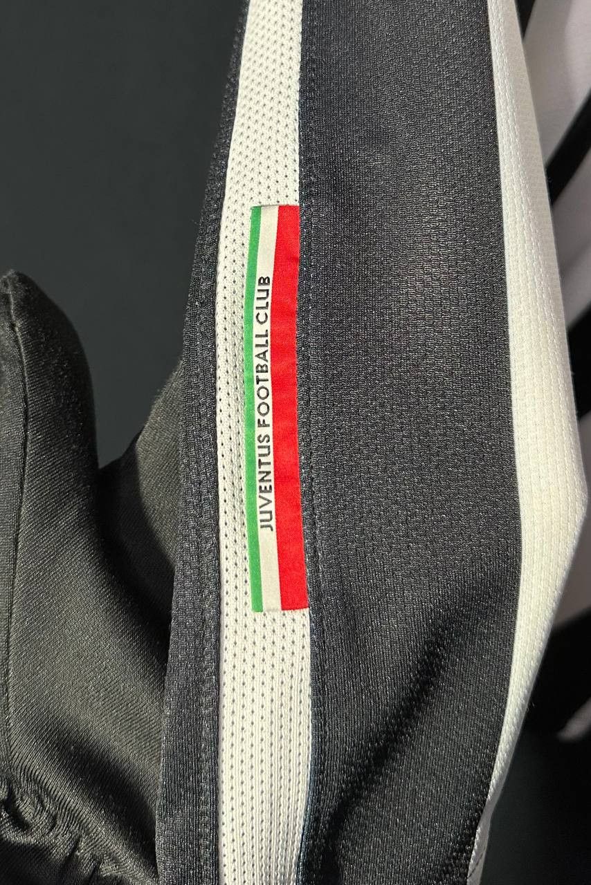 Nike Juventus Nike football Shirt 2009 2010 Home Jersey soccer Size US M / EU 48-50 / 2 - 3 Thumbnail