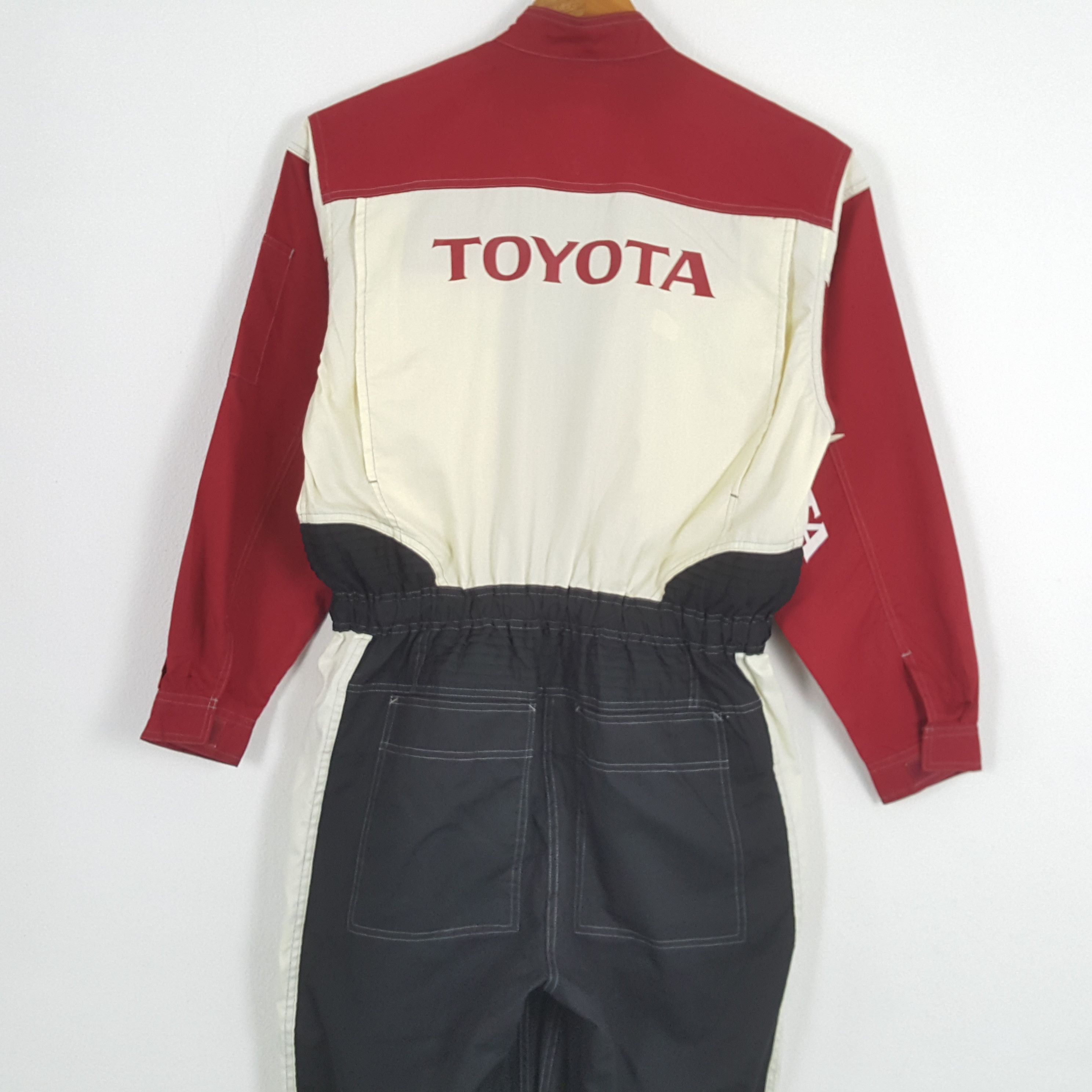 Japanese Brand × Vintage Vintage TOYOTA Japanese Motorsports Racing Coverall Jacket Size US L / EU 52-54 / 3 - 2 Thumbnail