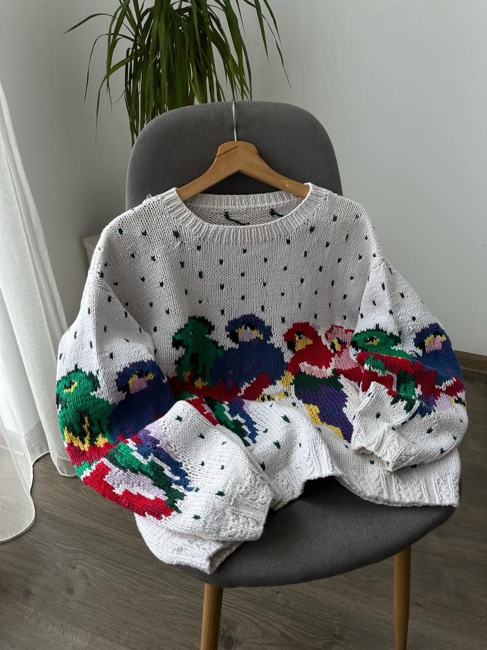 Handmade × Japanese Brand × Vintage Vintage Japanese Rare White Knit Parrot Handicrafts Sweater Size S / US 4 / IT 40 - 16 Thumbnail