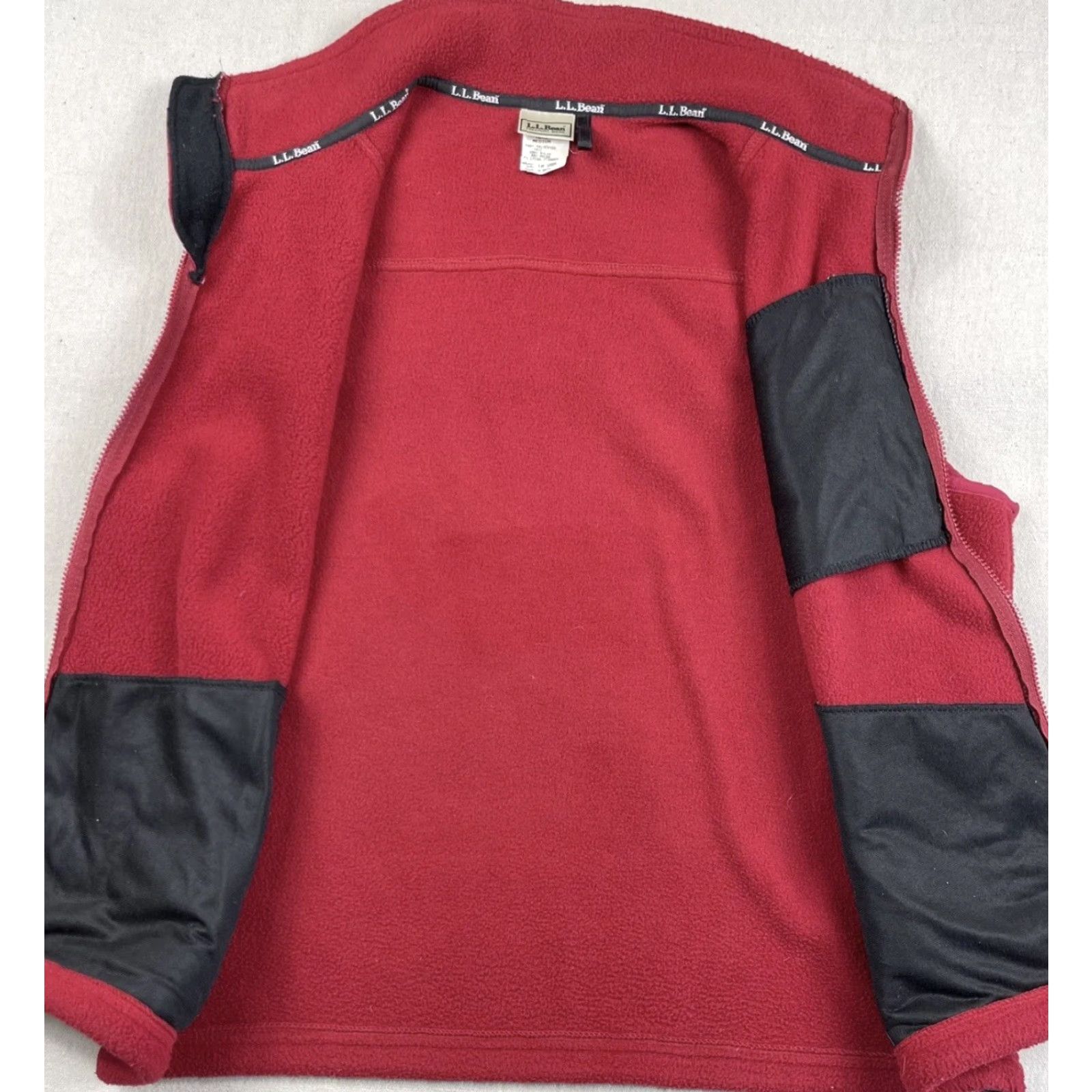 Vintage VINTAGE LL Bean Fleece Vest Mens M Zip Pockets Outdoor Red 90s Ski Hiking Chest 50 in Regular Fit United States Size US M / EU 48-50 / 2 - 5 Thumbnail
