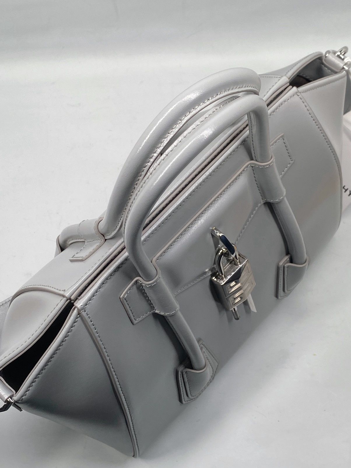 Givenchy Givenchy Antigona Lock Shoulder Bag Size ONE SIZE - 12 Thumbnail