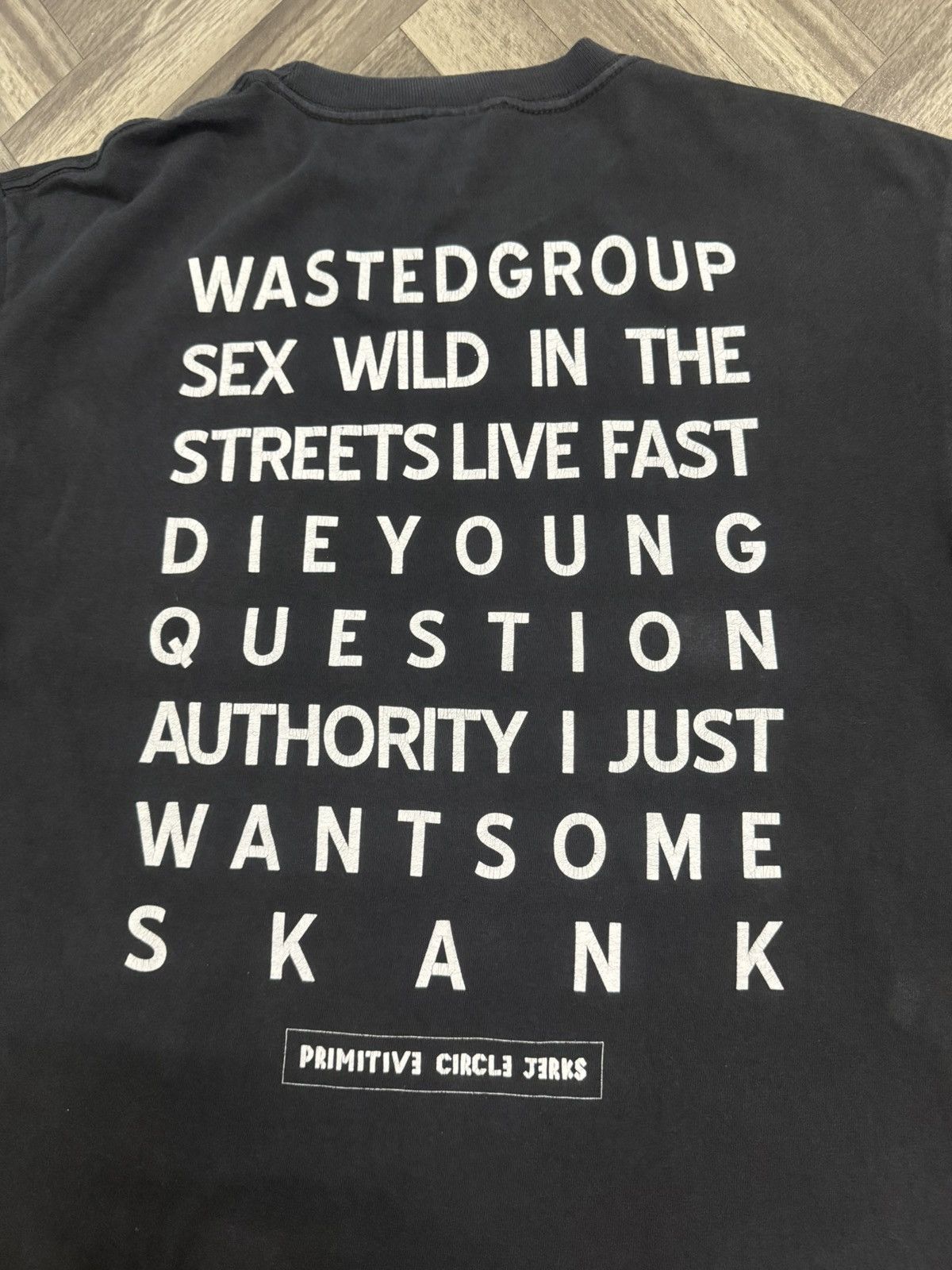 Primitive × Vintage Primitive X Circle Jerks Size US M / EU 48-50 / 2 - 6 Thumbnail