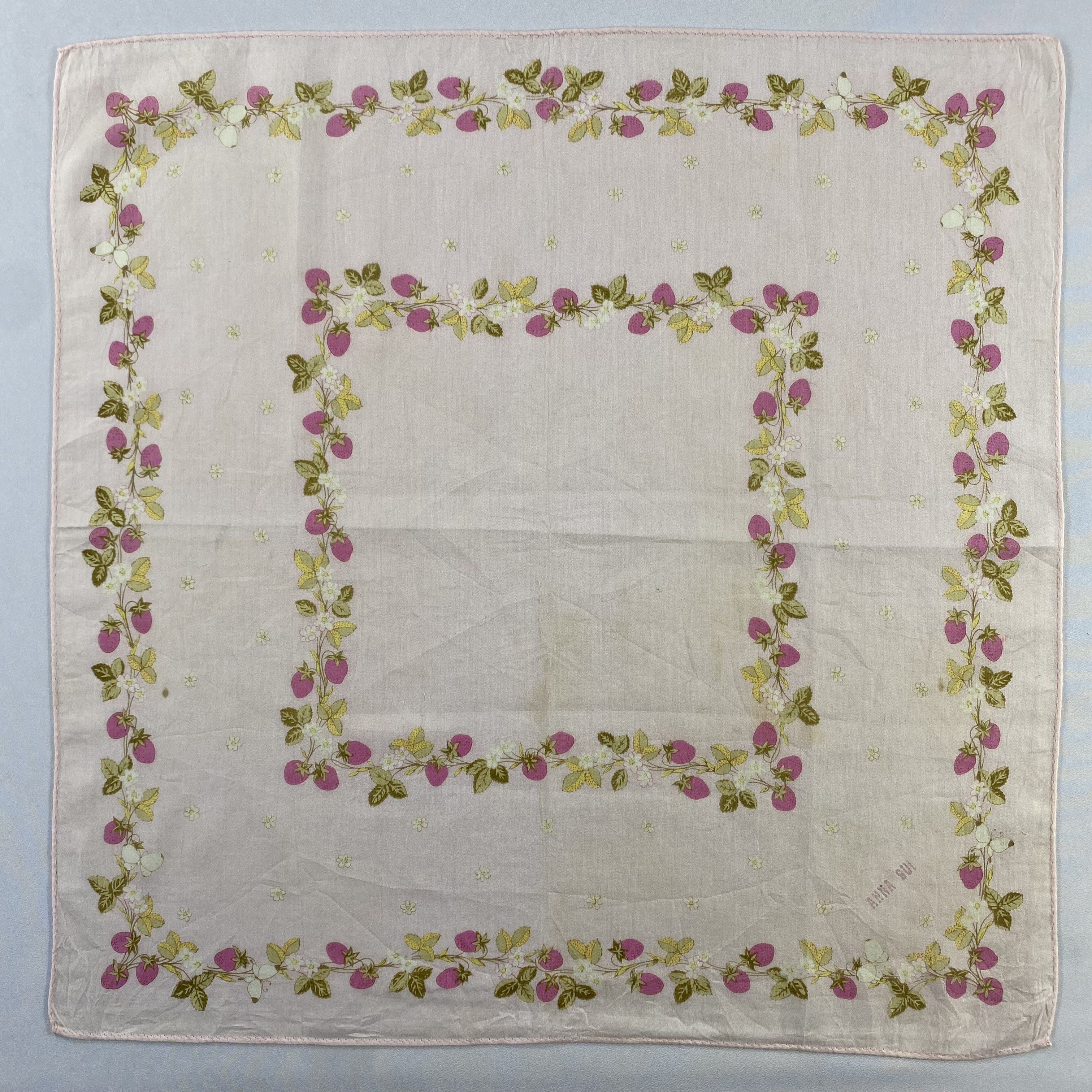 Vintage Anna Sui Bandana/ Handkerchief / Neckerchief-P930 Size ONE SIZE - 1 Thumbnail