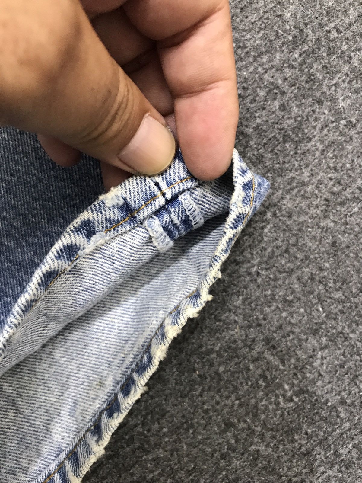 Levi's VL210 Vintage Levis 501 Light Wash Jeans Size US 28 / EU 44 - 6 Thumbnail