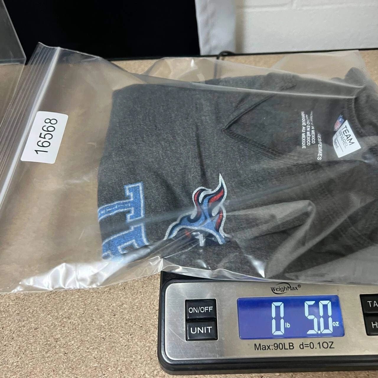 NFL Tennessee Titans Shirt Women NFL Short Sleeve V-Neck New M Size M / US 6-8 / IT 42-44 - 7 Thumbnail