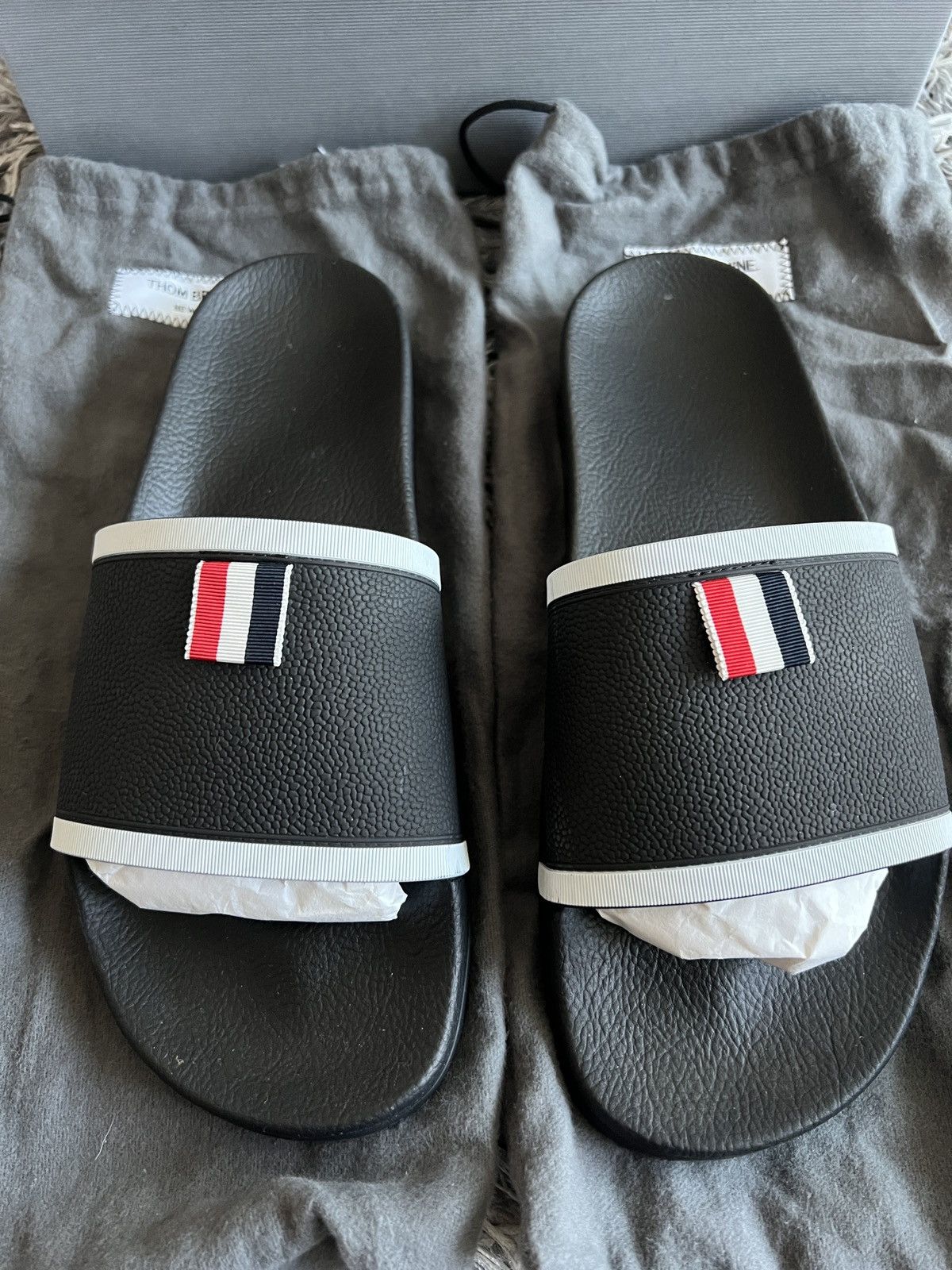 Thom Browne Thom Browne Black Rubber Stripe Pool Slides Size US 11 / EU 44 - 3 Thumbnail