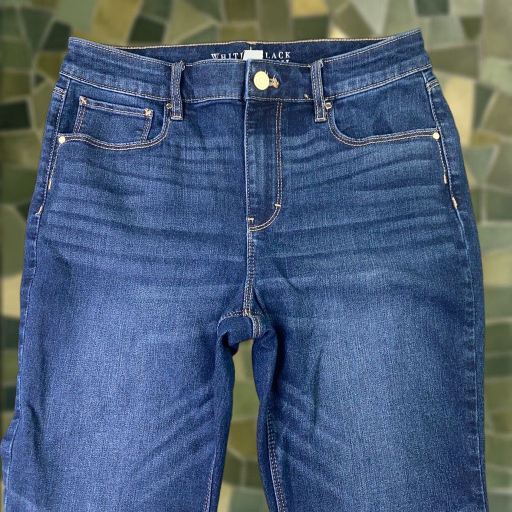 White House Black Market White House Black Market Jeans Womens Size 6 Blue Slim Cropped Mid Rise Stretch Denim Cotton Polyester Spandex Zip Button Inseam 23 High Rise Size 29" - 1 Thumbnail