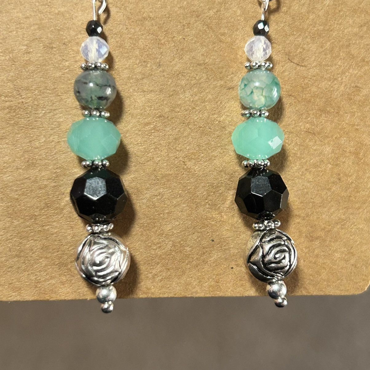 Handmade Handcrafted elegant vintage bead glass crystal earrings Size ONE SIZE - 3 Thumbnail