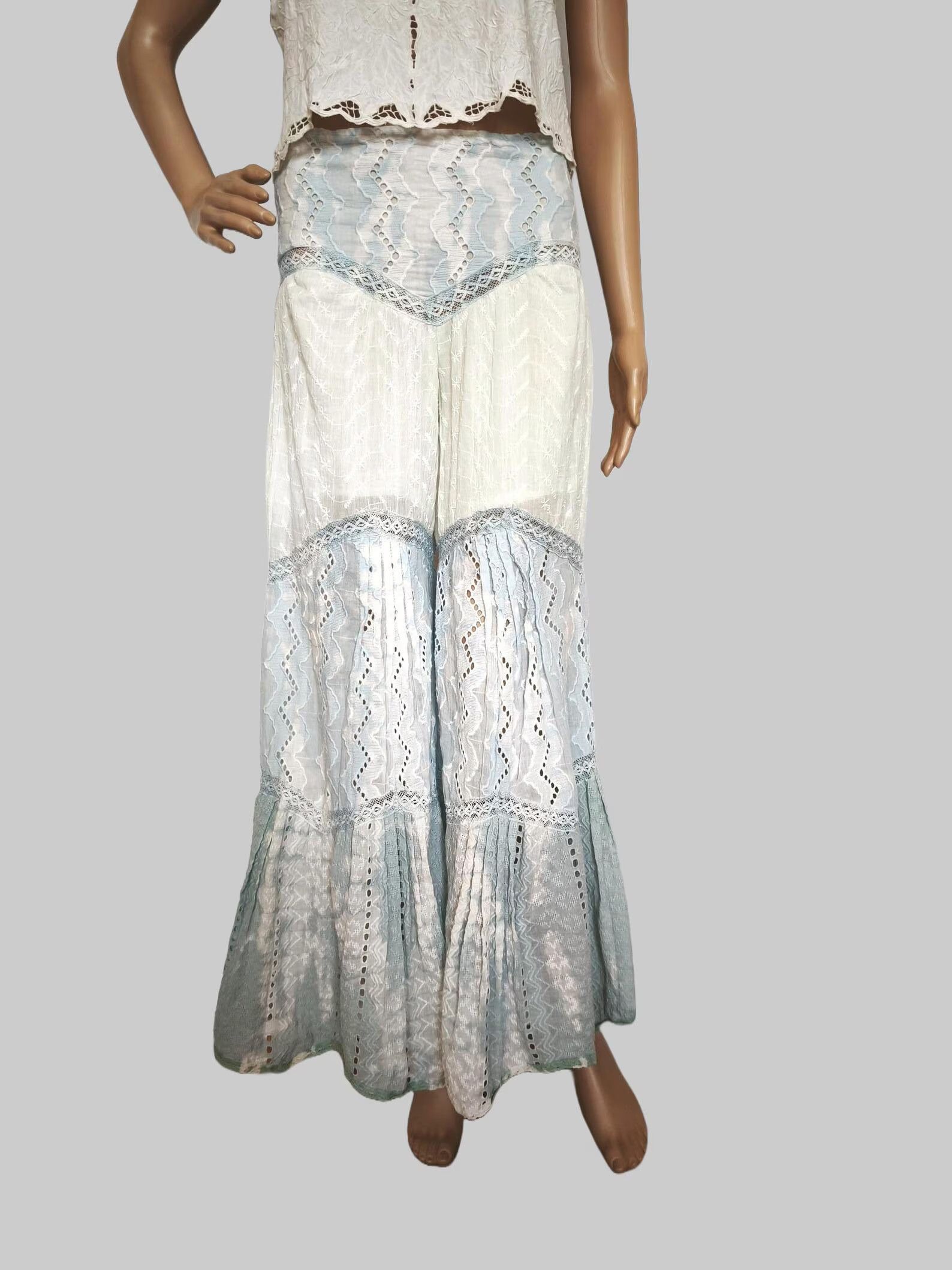 Other Y2K flare leg lace pants cotton lace bell bottom boho pant Size 26" / US 2 / IT 38 - 1 Thumbnail