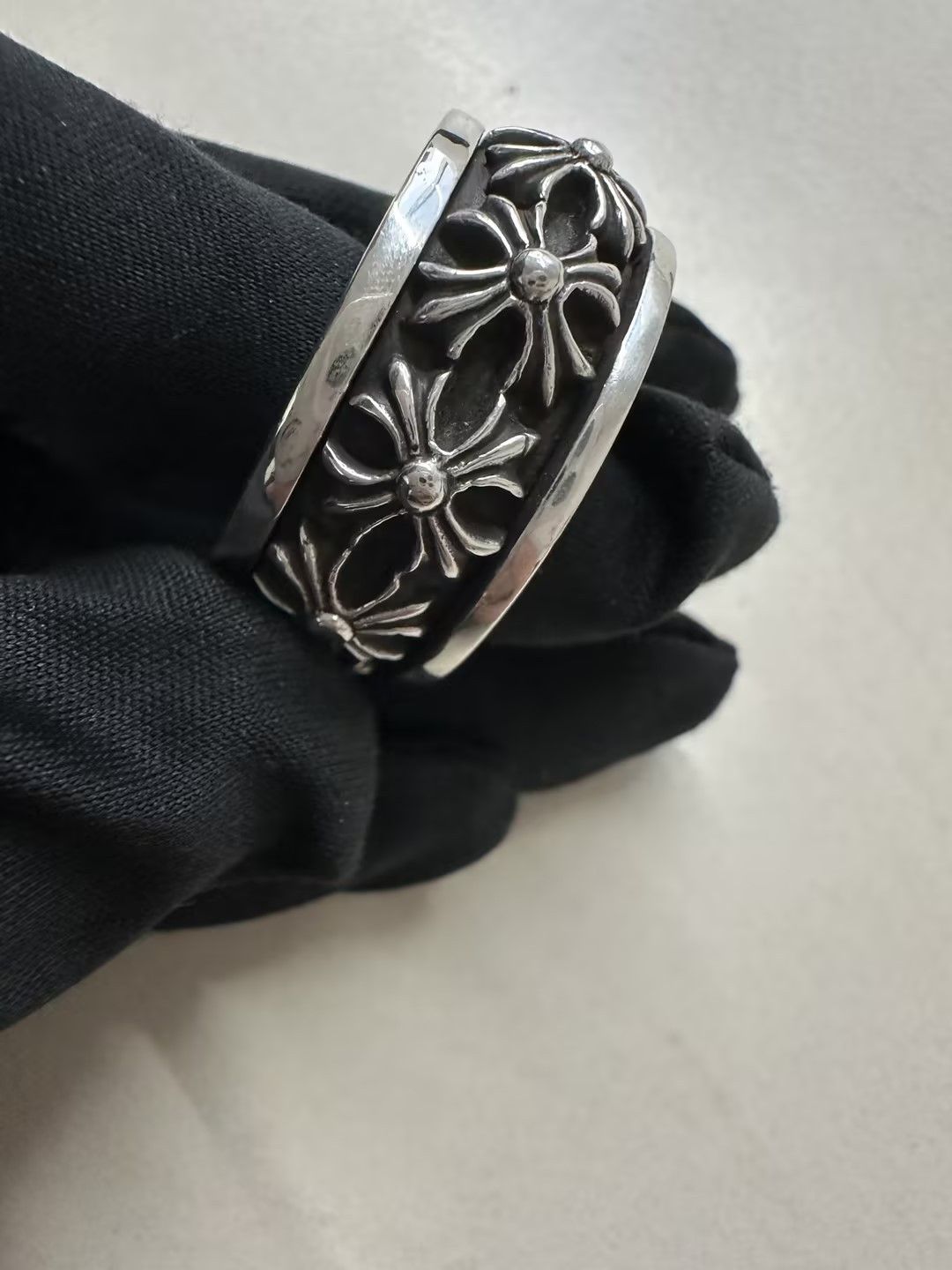 Chrome Hearts Chrome Hearts Silver Cross Spinner Ring Size ONE SIZE - 9 Thumbnail