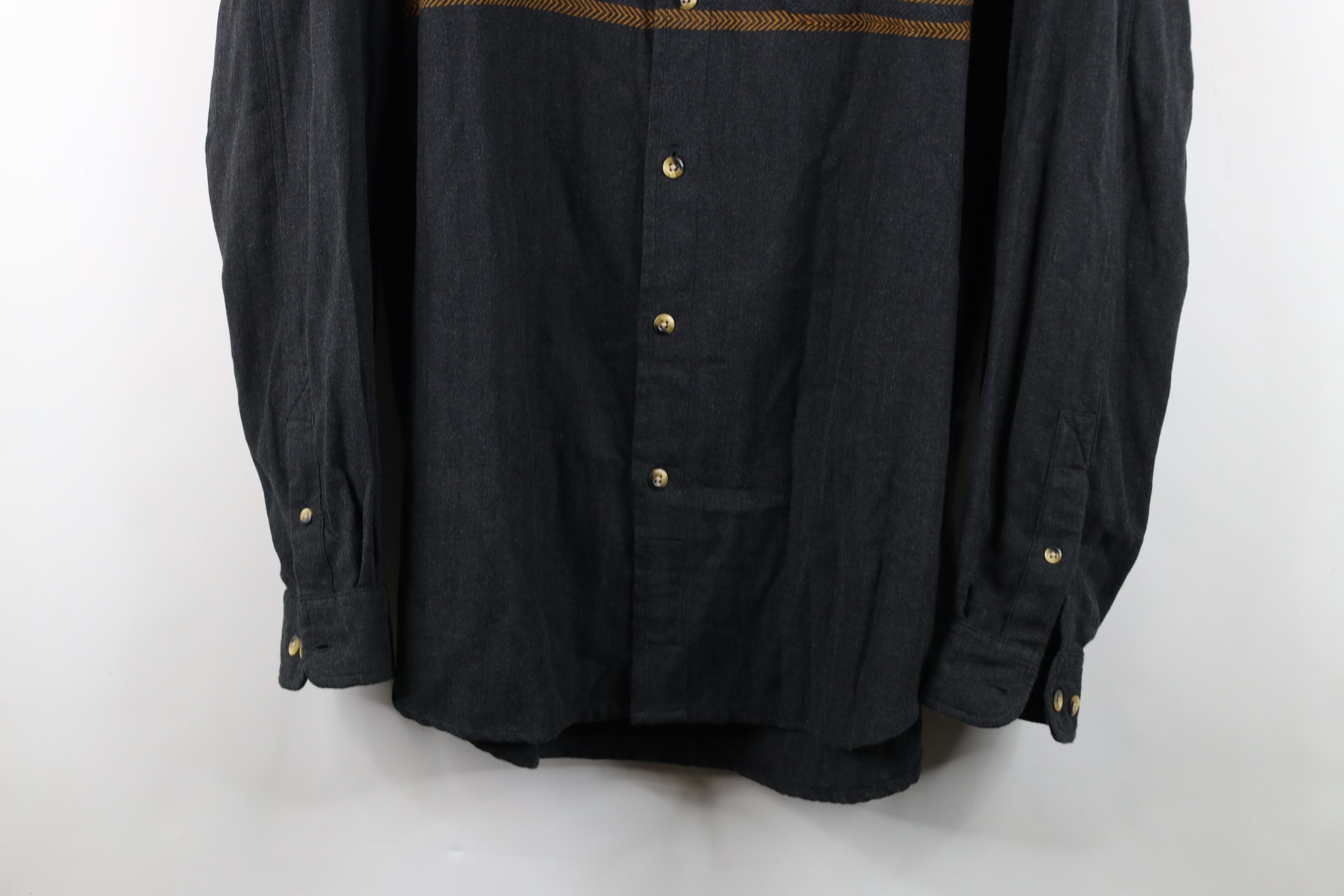 Vintage Vintage 90s Streetwear Southwestern Collared Button Shirt Size US L / EU 52-54 / 3 - 3 Thumbnail