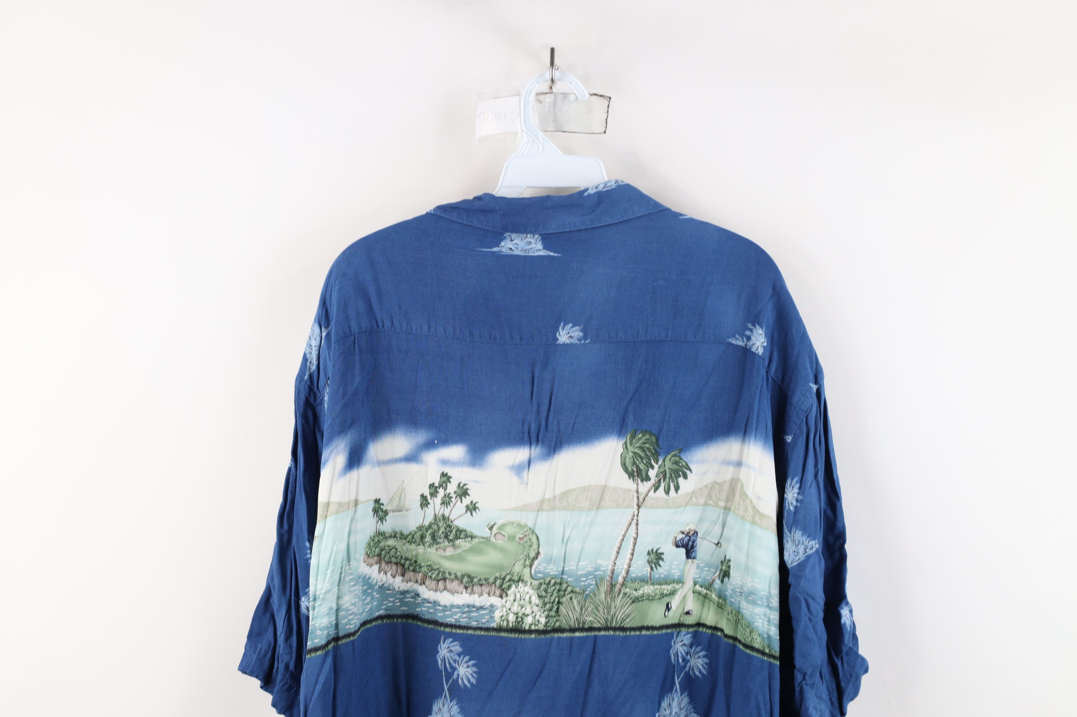 Vintage Vintage 90s Streetwear Golf Over Print Hawaiian Button Shirt Size US XL / EU 56 / 4 - 11 Thumbnail
