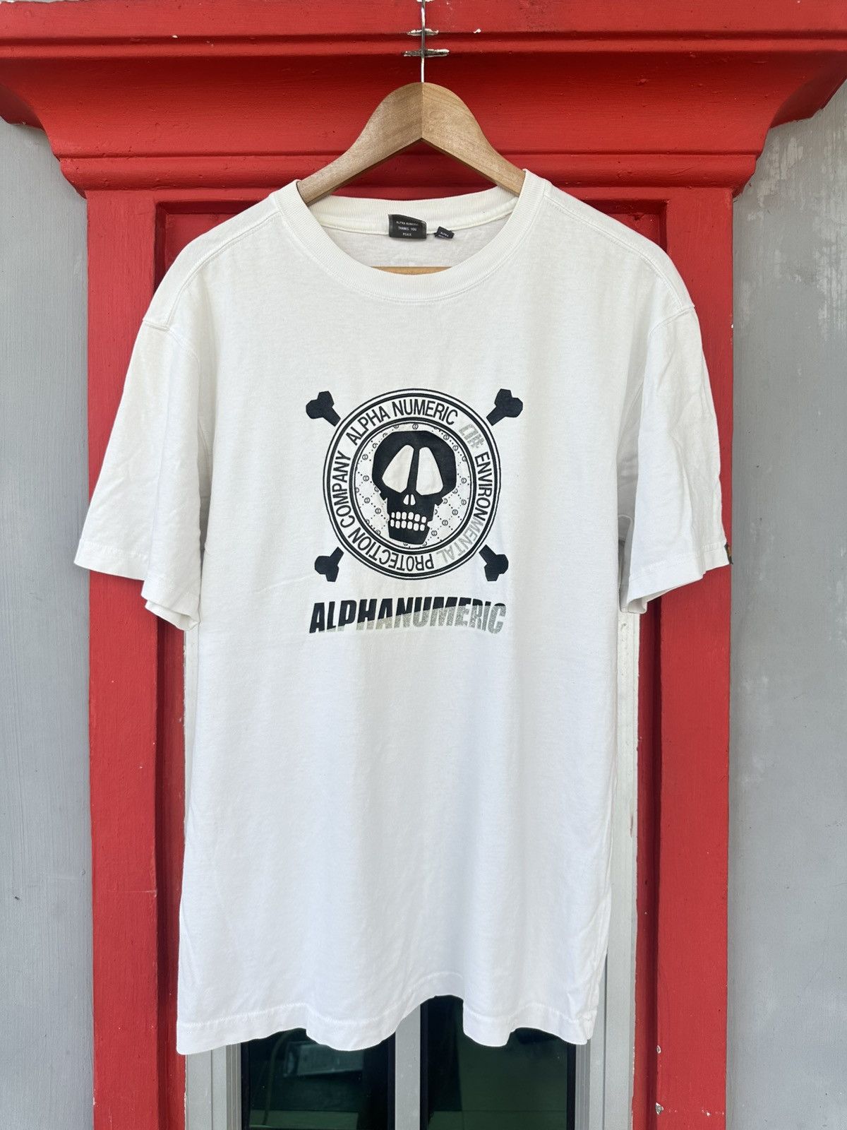 Alphanumeric Vintage Alphanumeric Rip Off Stussy Skull Tee Size US L / EU 52-54 / 3 - 1 Thumbnail